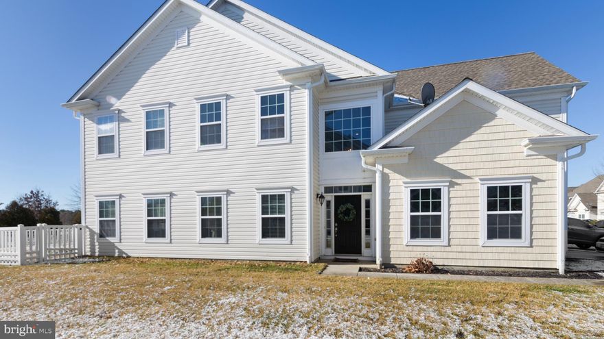 This updated end-unit townhome offers 4 bedrooms and 3 full baths with a spacious layout. The first-floor primary suite features a full bath and a walk-in closet, providing convenient main-level living. The kitchen boasts stainless steel appliances and opens to the main living area with a gas fireplace and first floor office.
Upstairs are three generously sized bedrooms and a large loft ideal for a family room or game room, including a finished room above the garage with an updated full bath, creating flexible space for guests, a home office, or recreation. Additional highlights include multiple storage closets, a dedicated laundry room, two car garage, and fully fenced in backyard.