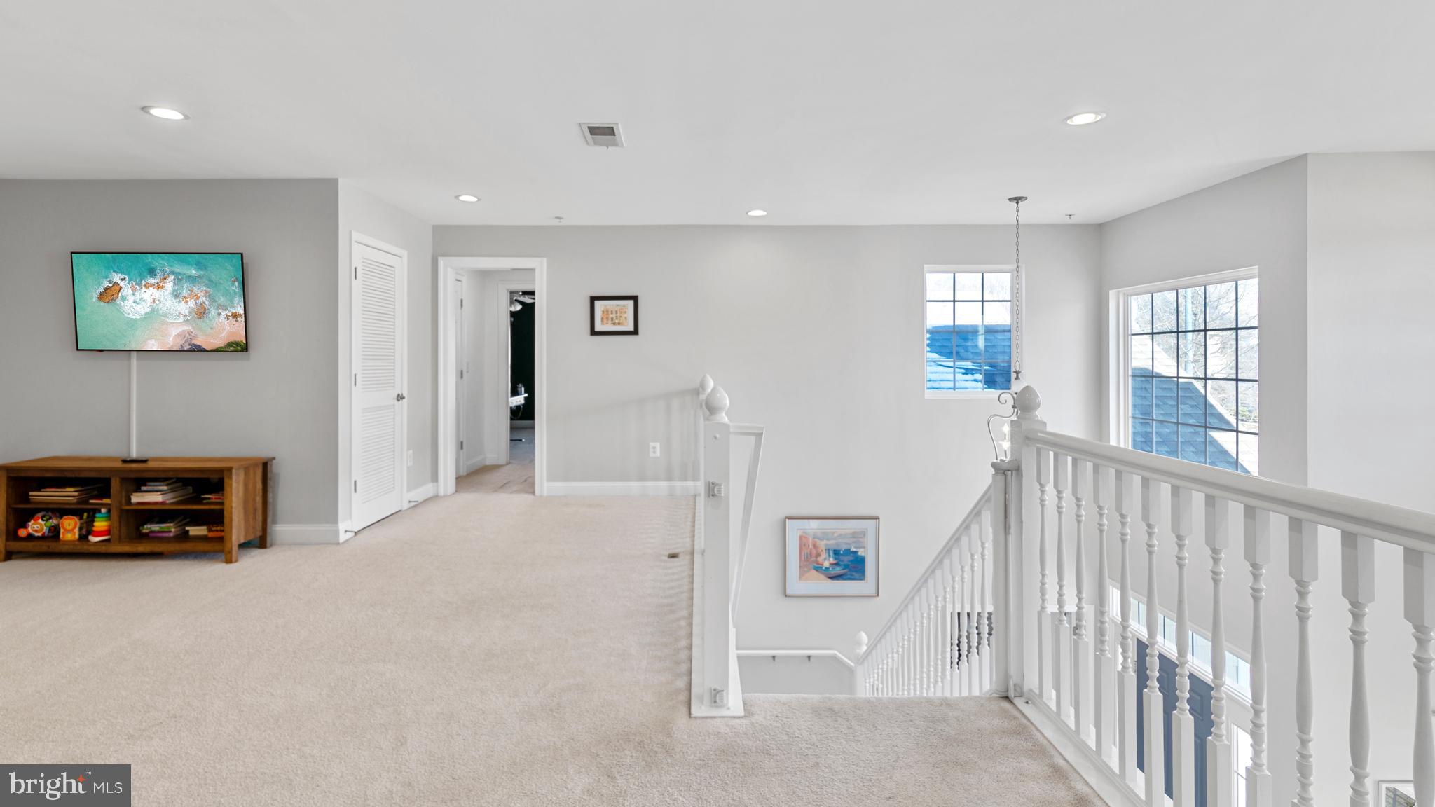 LAKELANDS AT EASTON - Residential