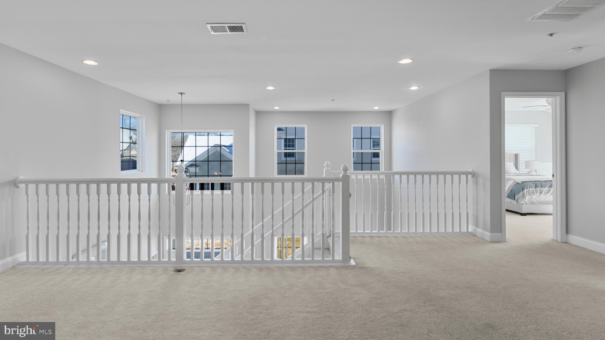 LAKELANDS AT EASTON - Residential