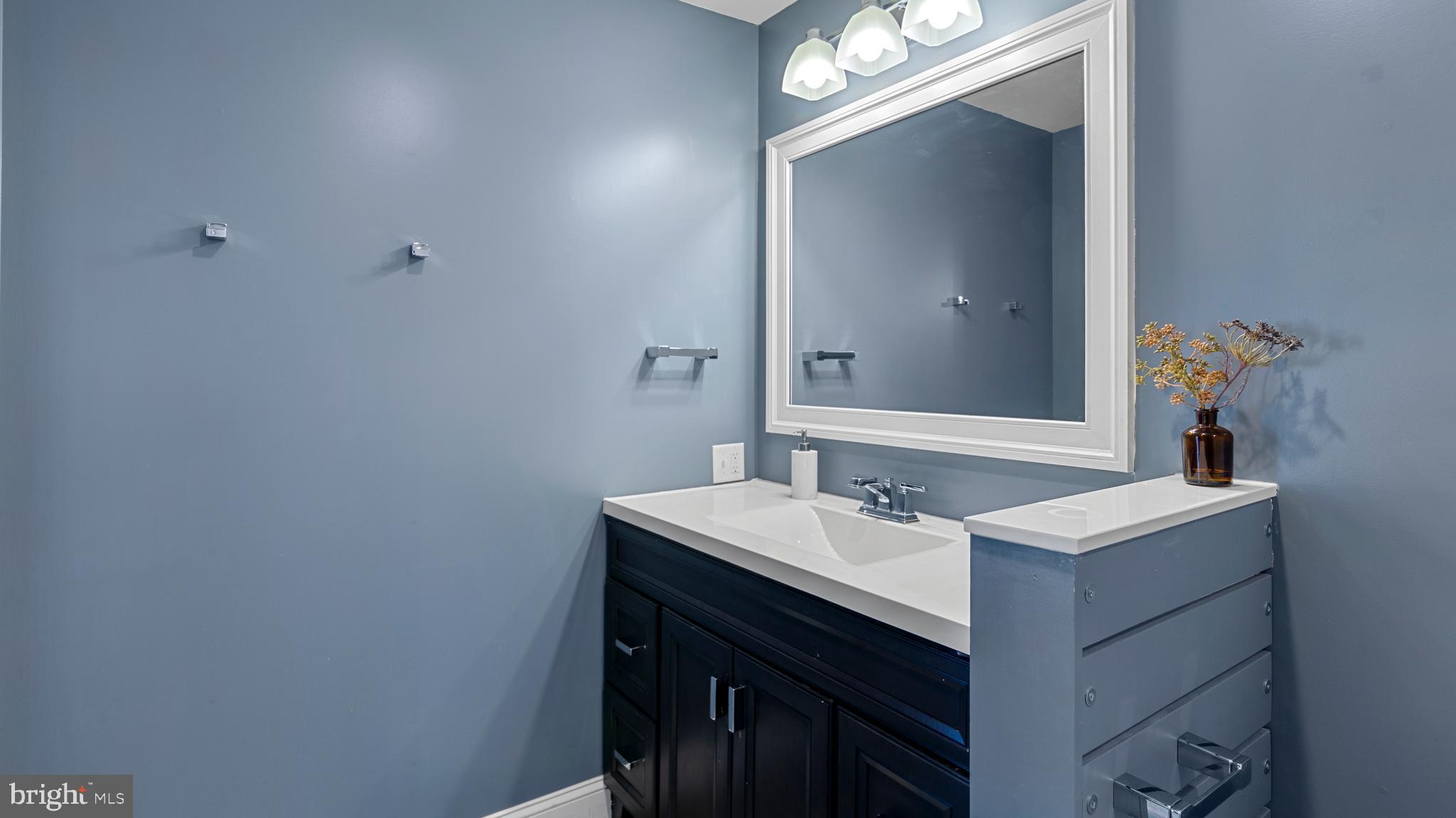 LAKELANDS AT EASTON - Residential