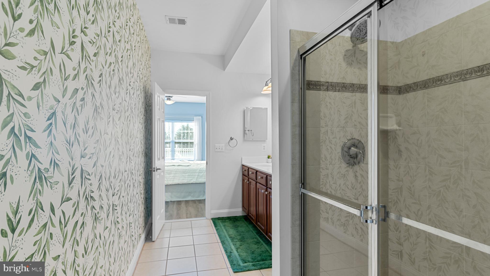 LAKELANDS AT EASTON - Residential