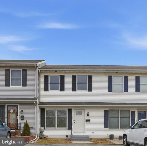 Photo of 11 E 42nd Street, WILMINGTON, DE 19802 (MLS # DENC2094984)