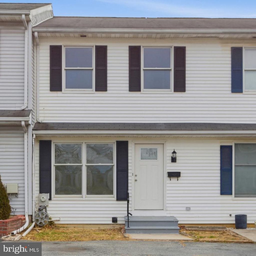 Photo of 11 E 42nd Street, WILMINGTON, DE 19802 (MLS # DENC2094984)