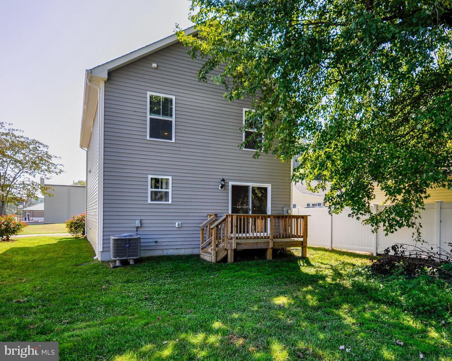 FAIRVIEW BEACH - Residential