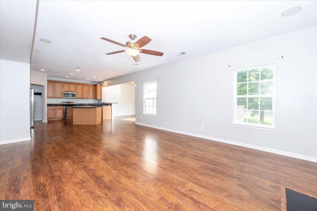 WESTFIELDS - Residential