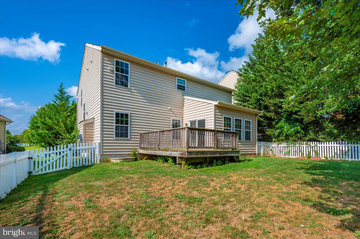 WESTFIELDS - Residential