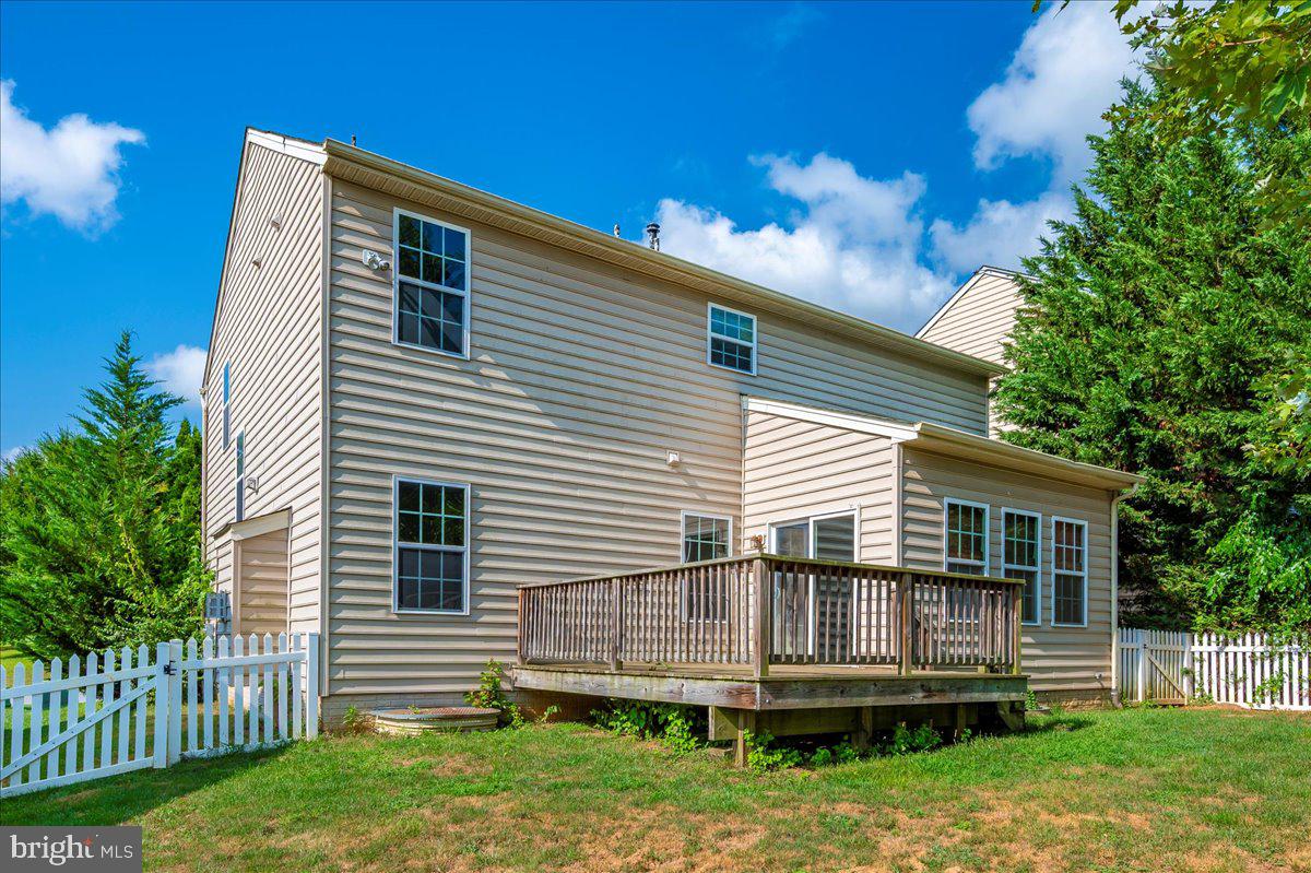 WESTFIELDS - Residential