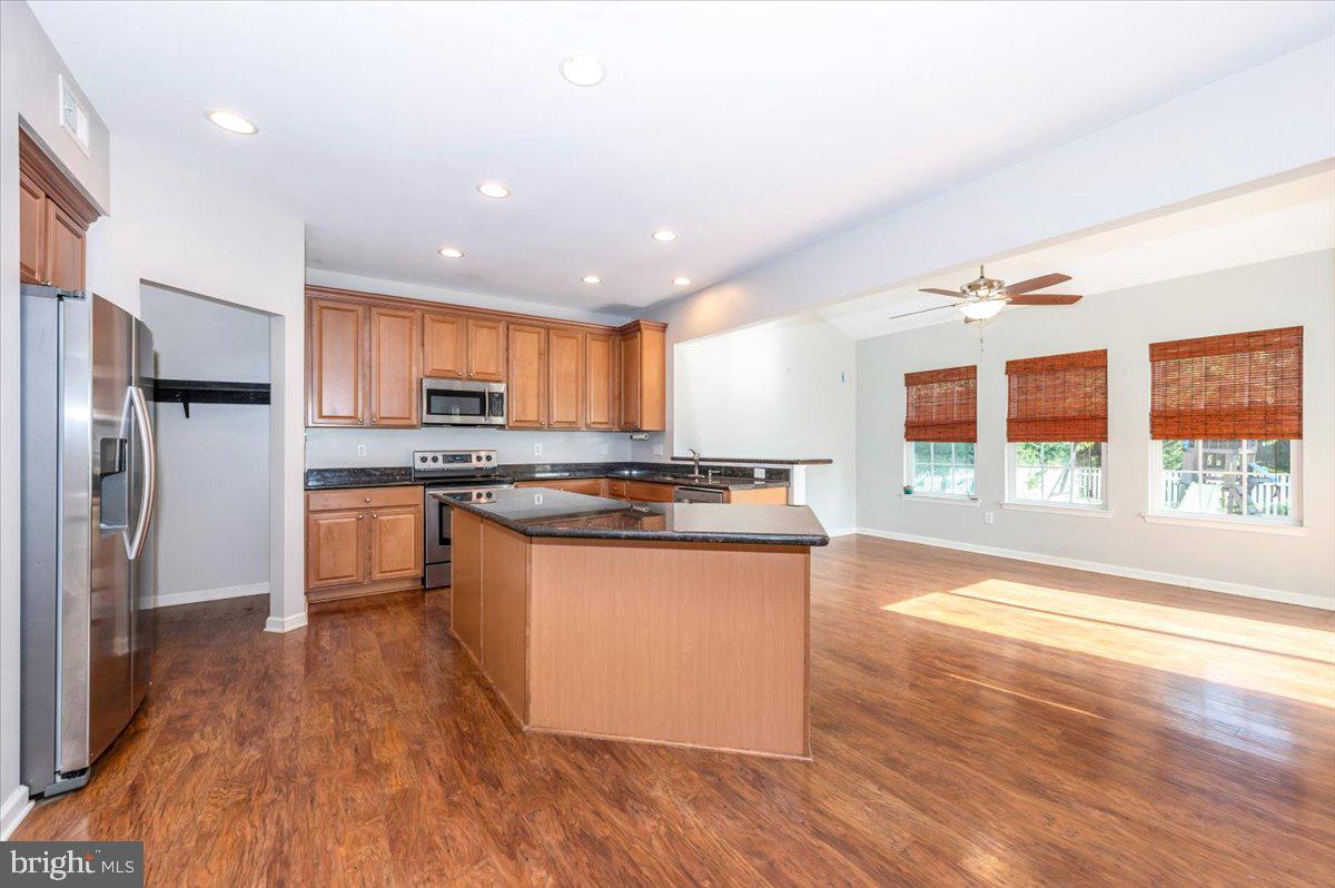 WESTFIELDS - Residential