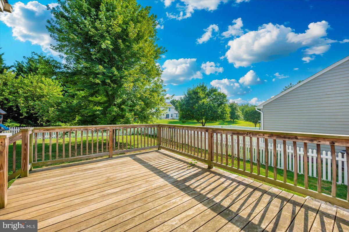 WESTFIELDS - Residential