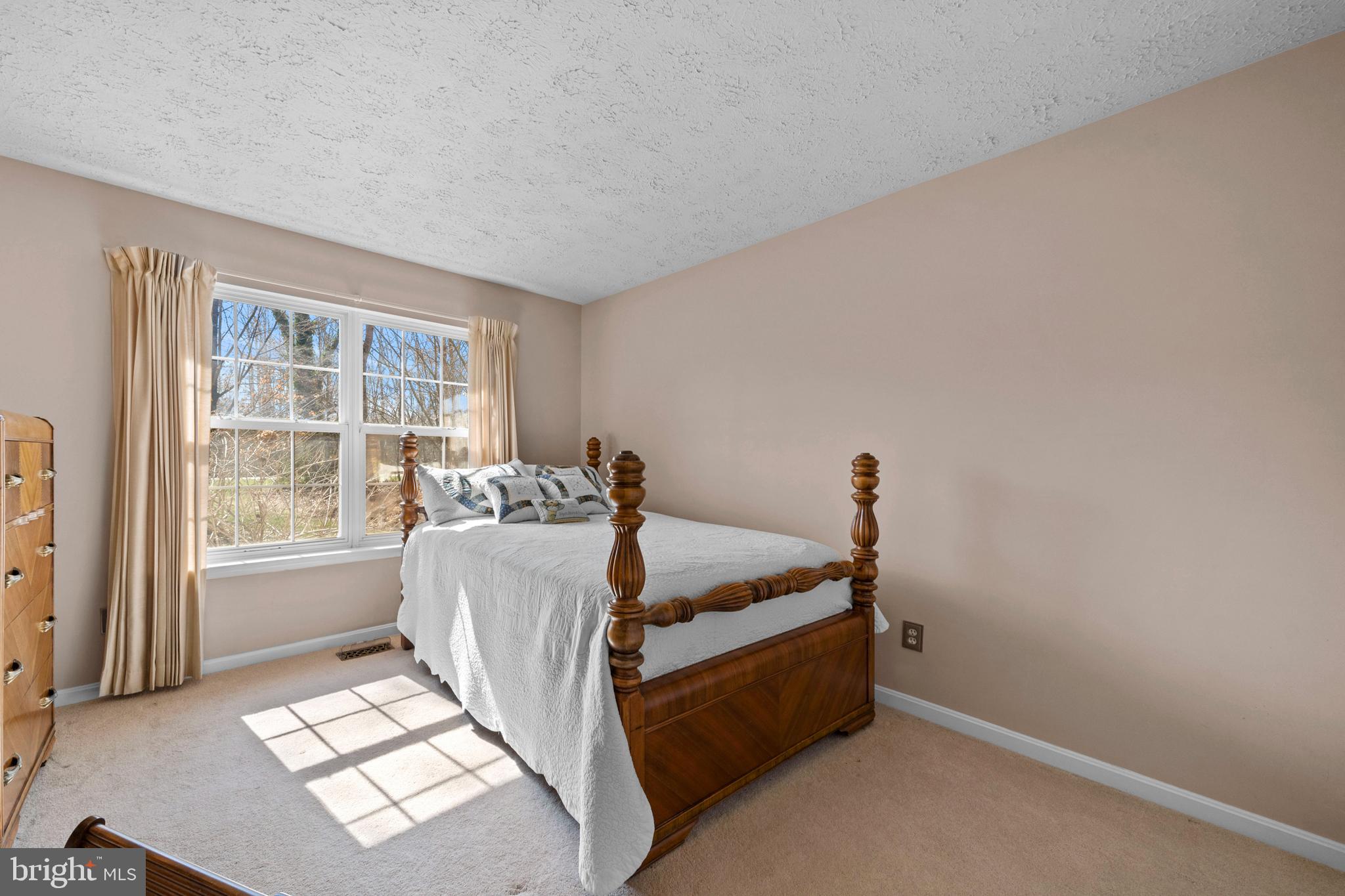 BOWEN ESTATES - Residential