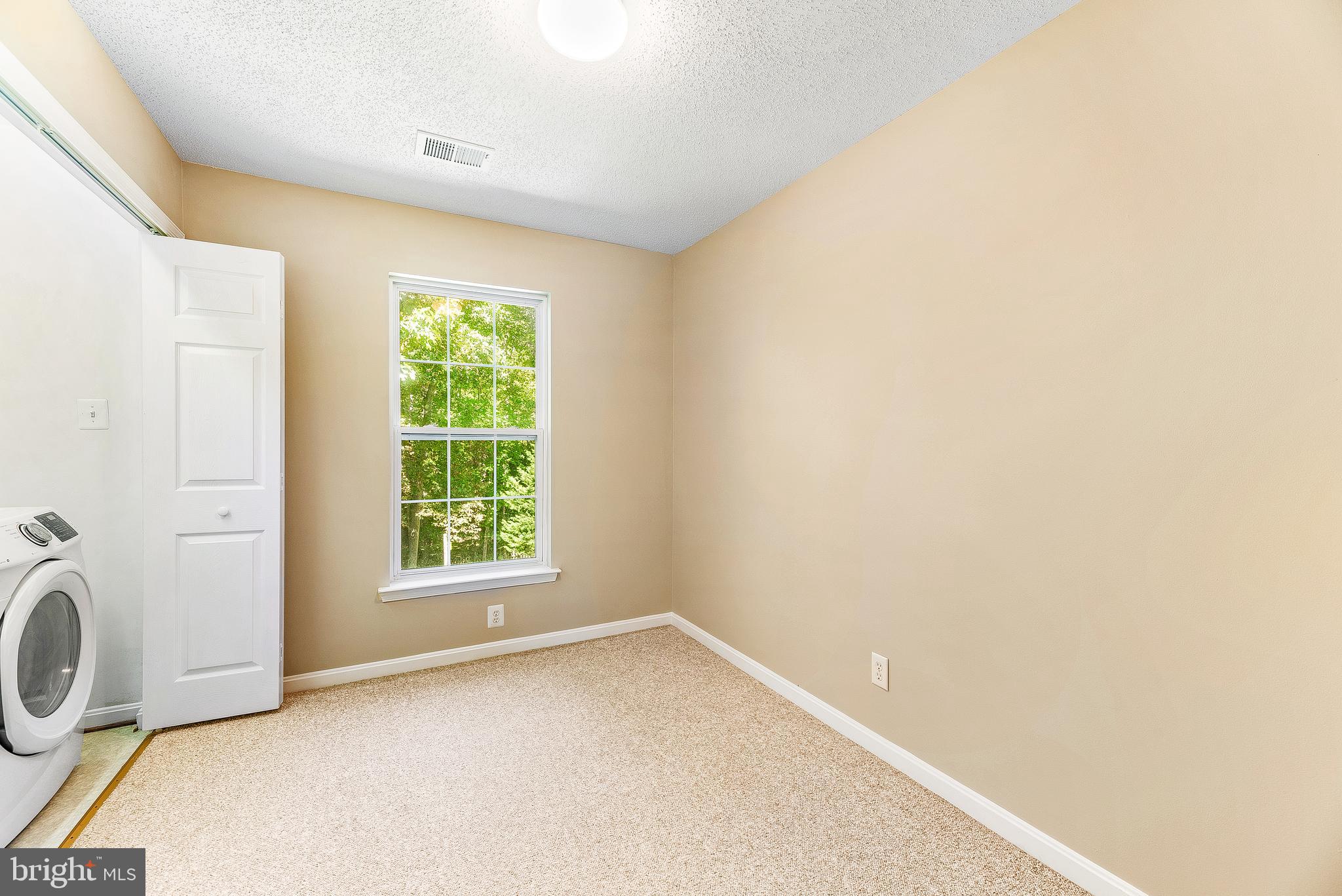 KINGS GRANT LA PLATA - Residential