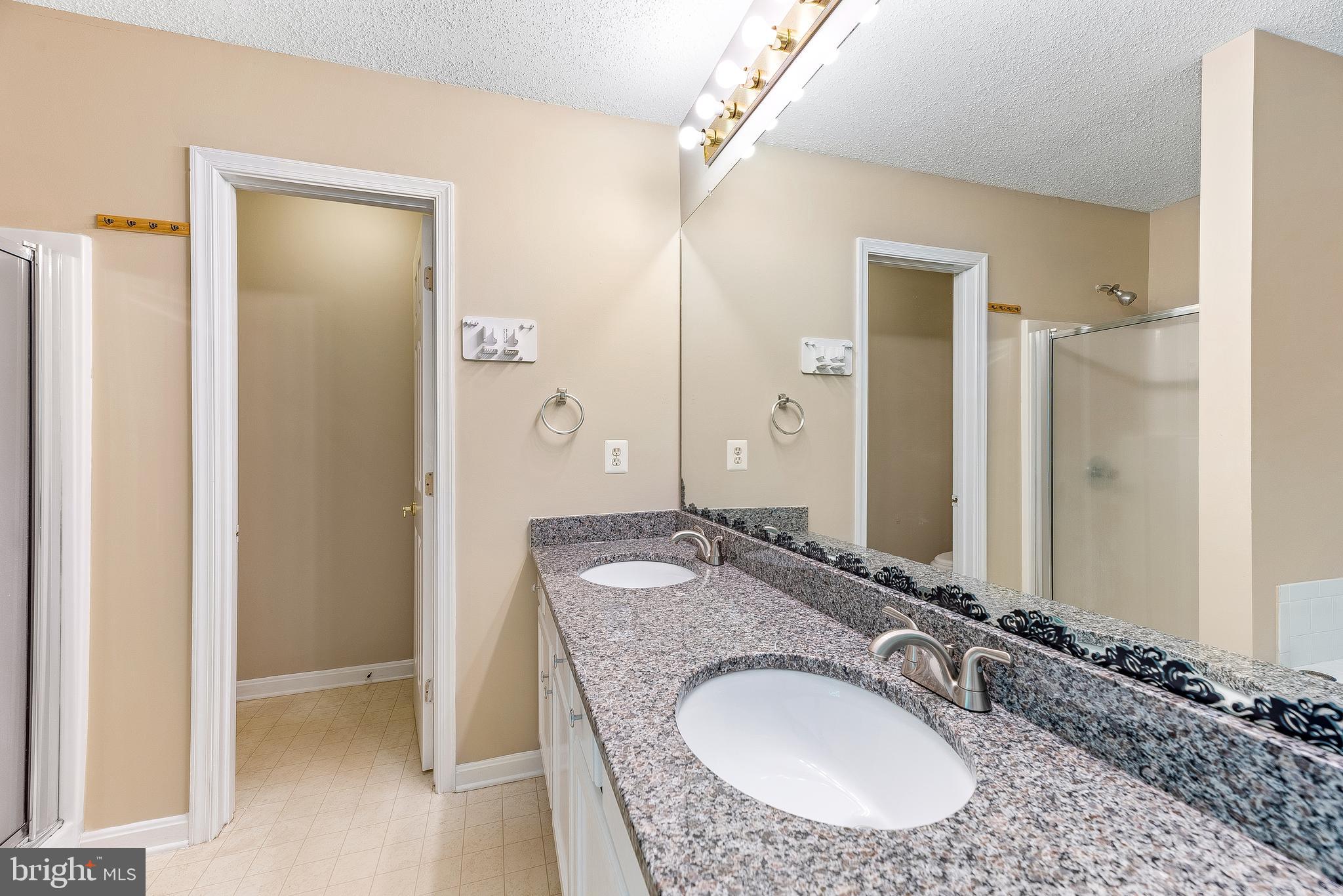 KINGS GRANT LA PLATA - Residential