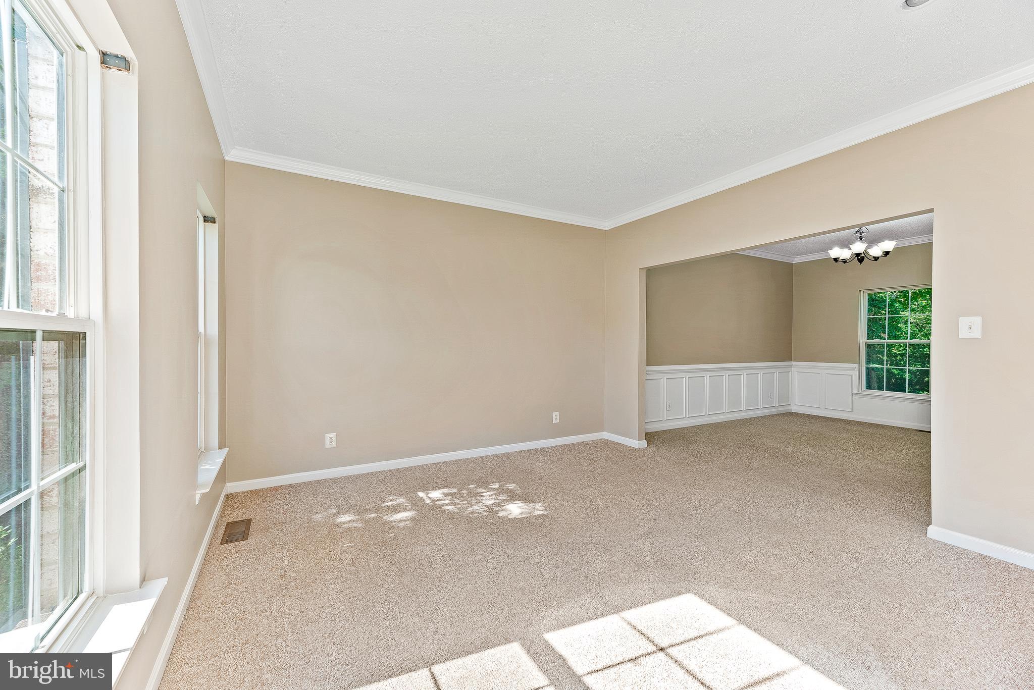 KINGS GRANT LA PLATA - Residential