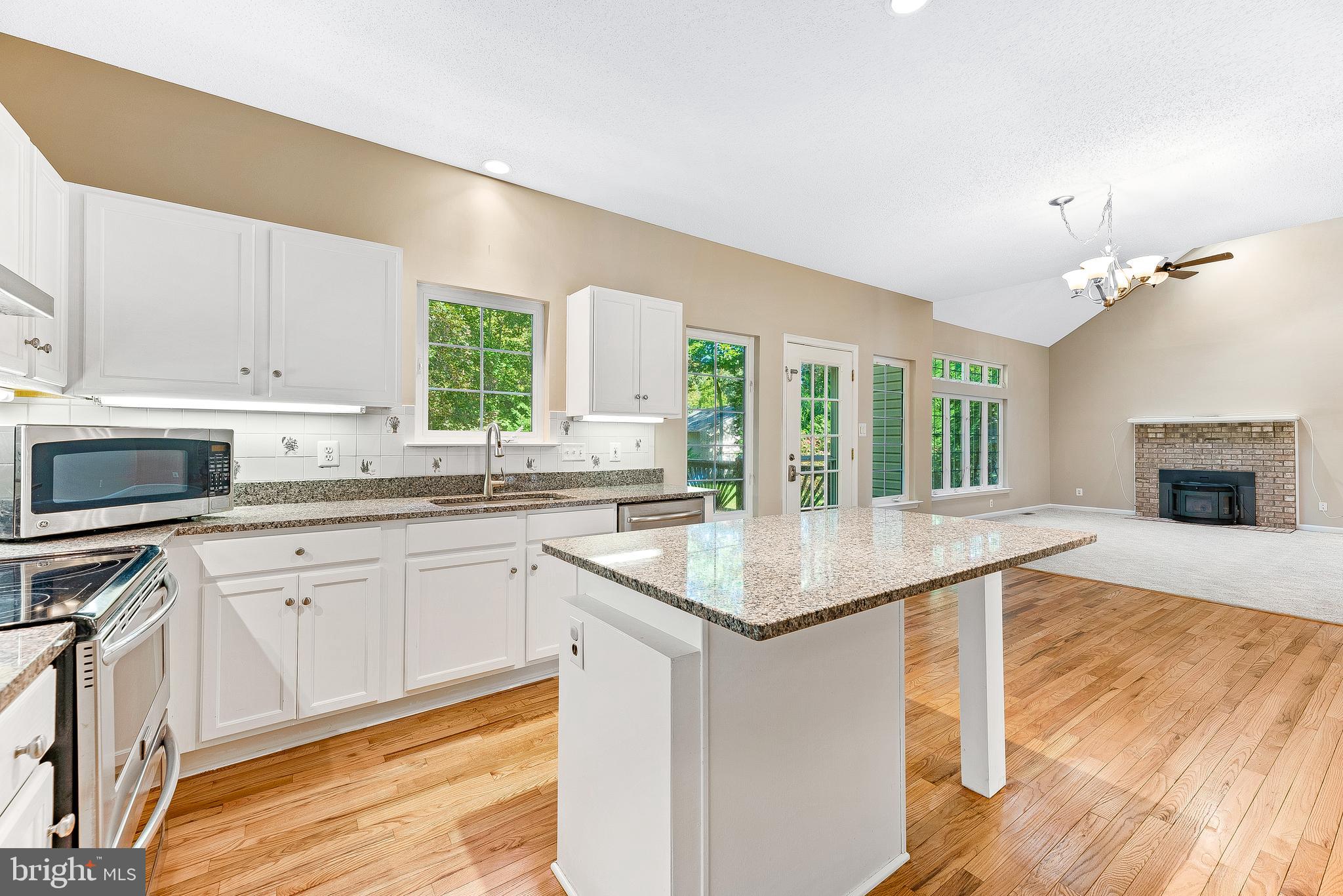 KINGS GRANT LA PLATA - Residential