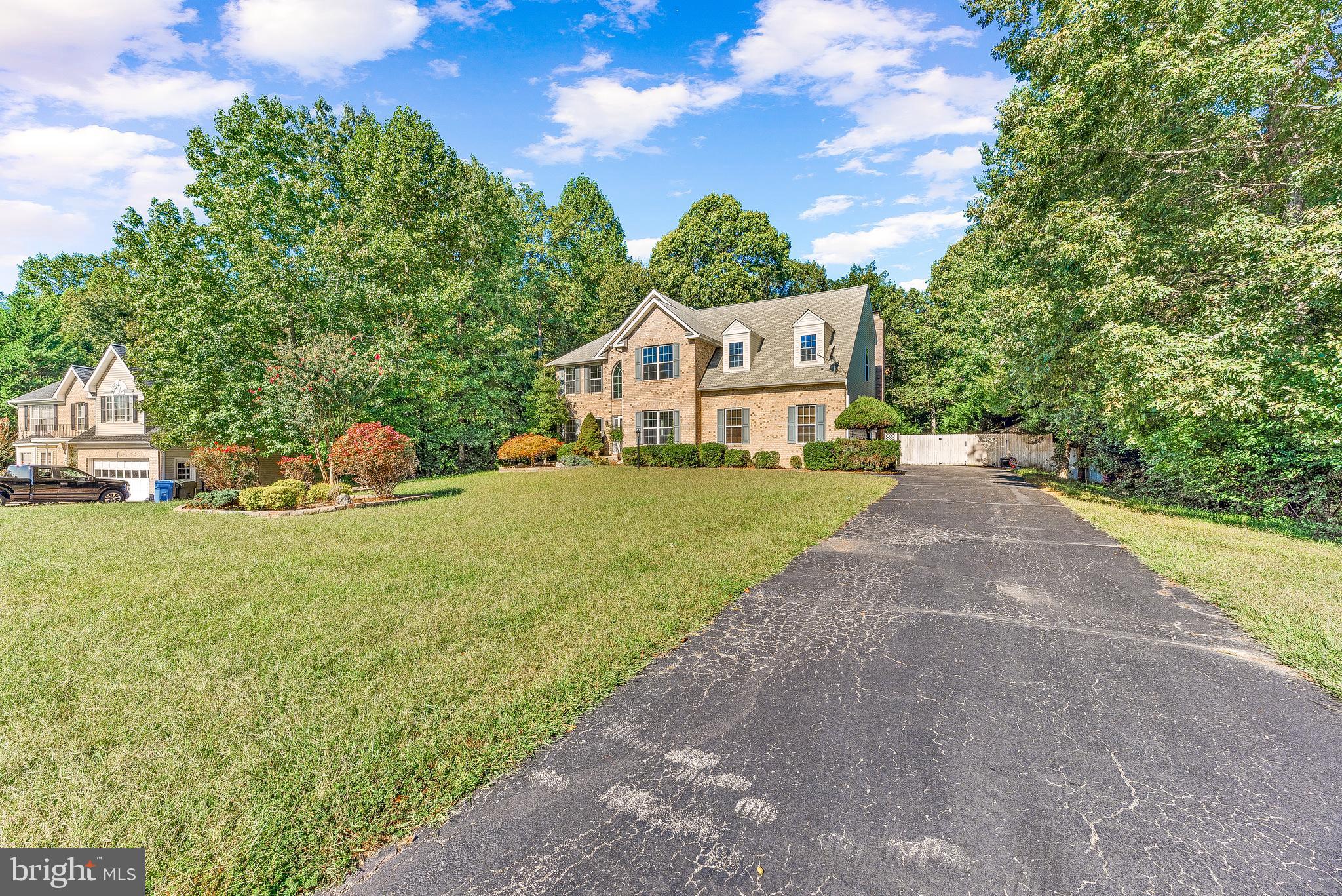 KINGS GRANT LA PLATA - Residential