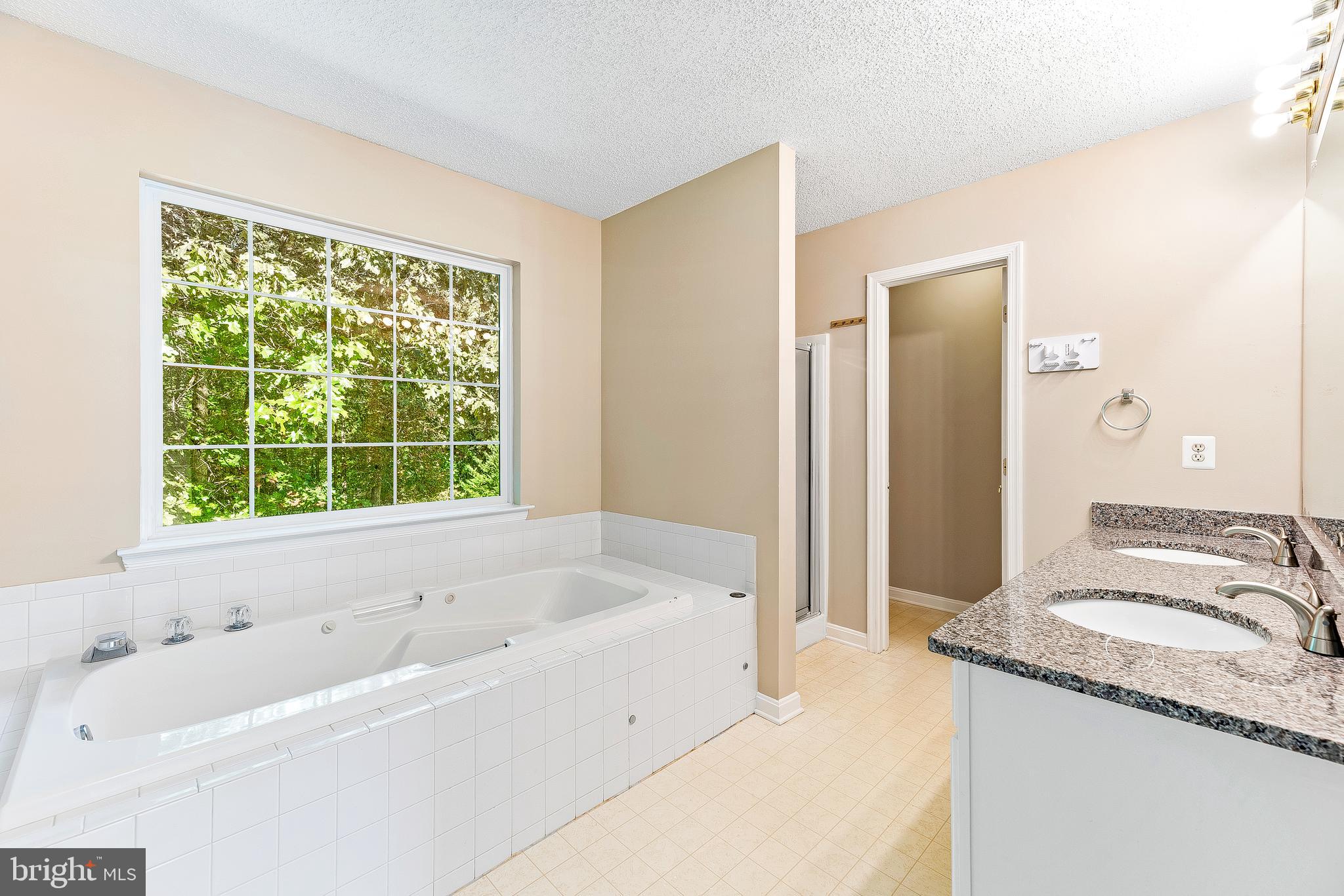 KINGS GRANT LA PLATA - Residential