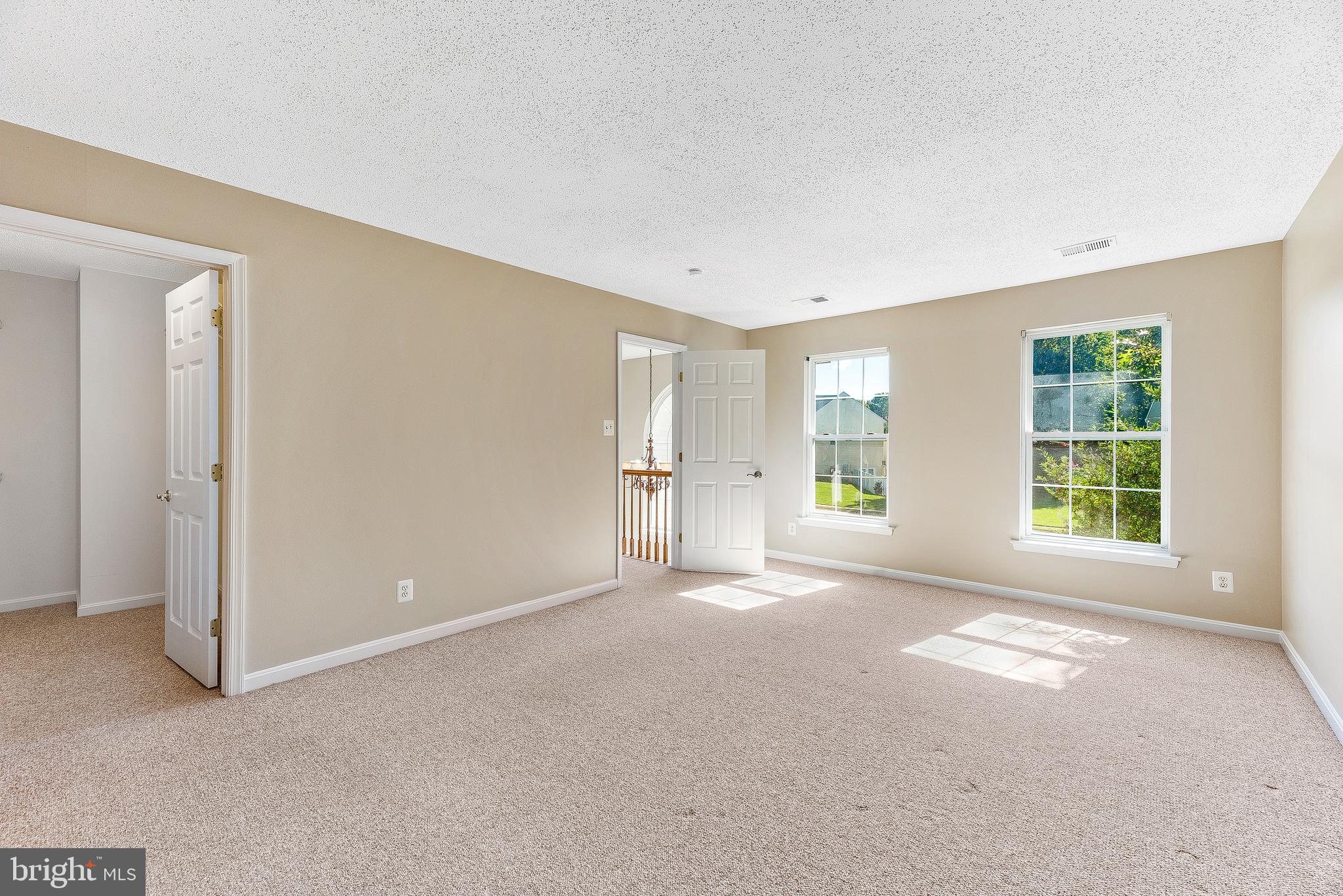 KINGS GRANT LA PLATA - Residential