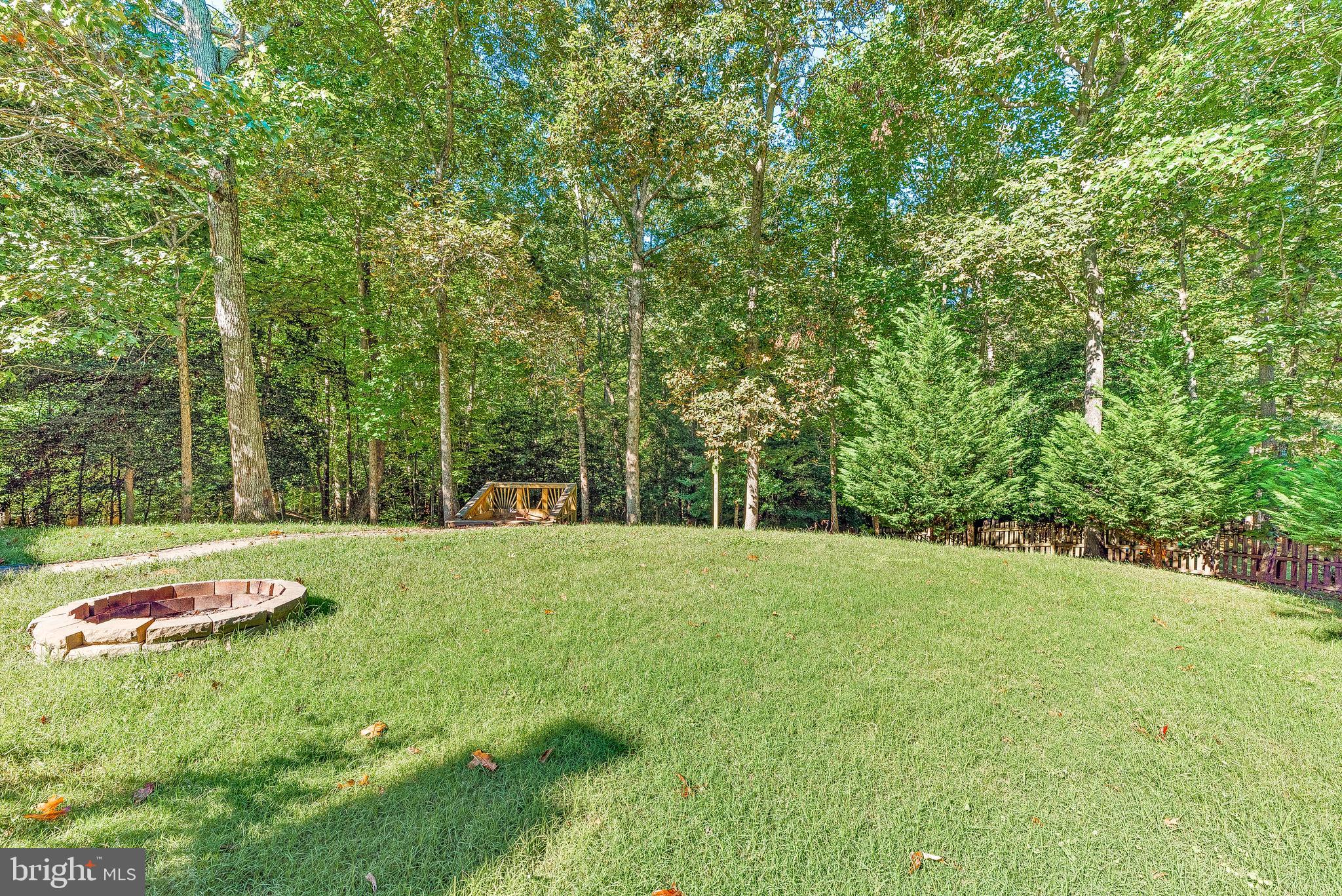 KINGS GRANT LA PLATA - Residential