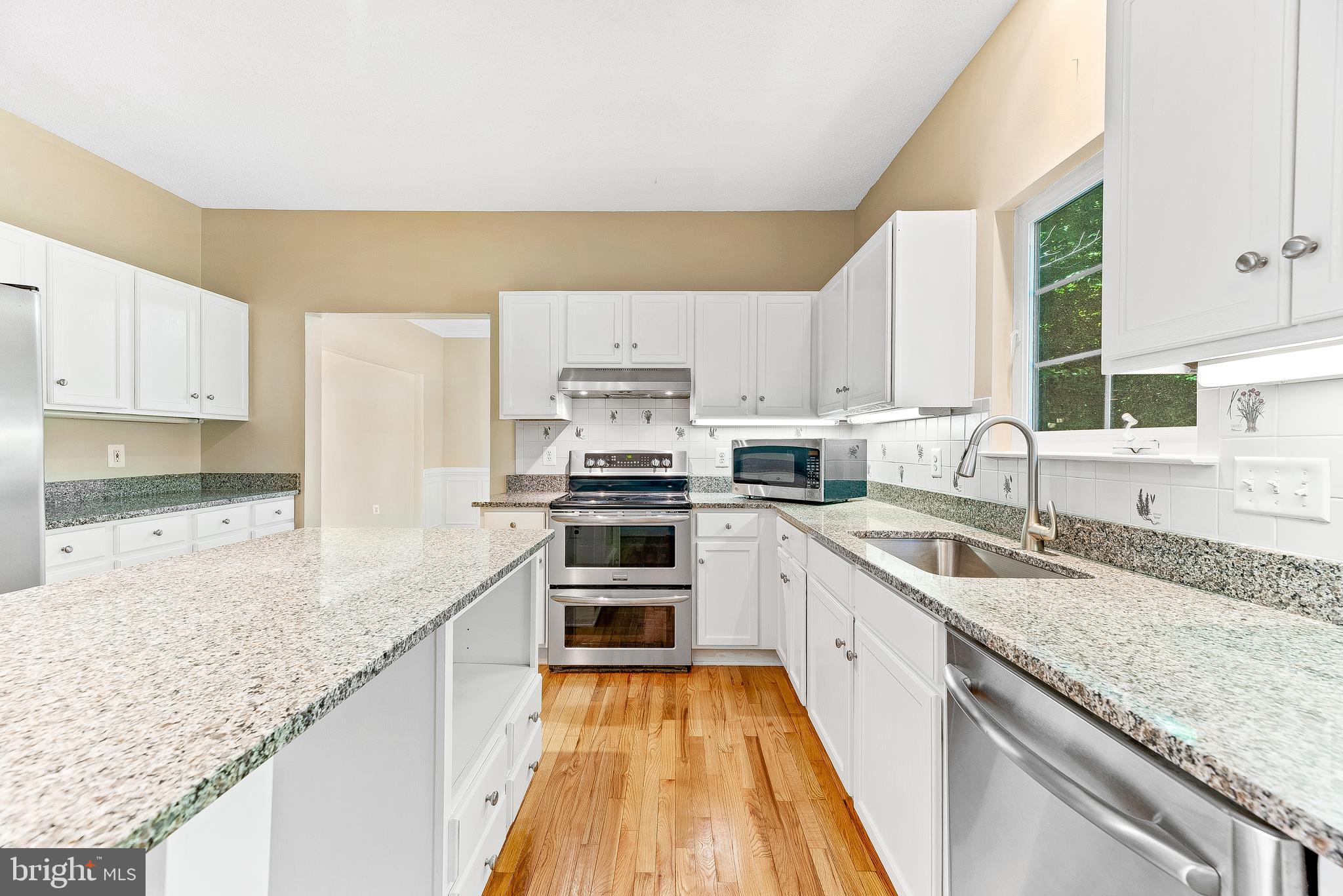 KINGS GRANT LA PLATA - Residential