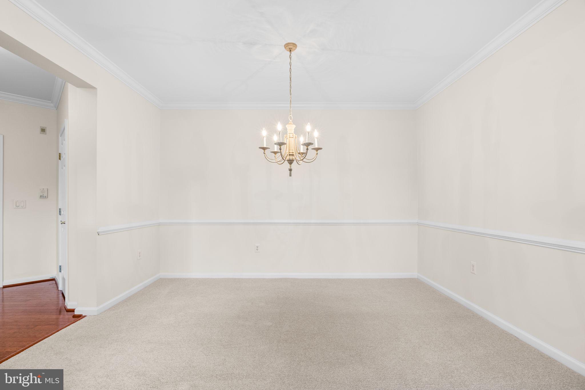 COURTYARDS AT WAVERLY WOODS - Residential