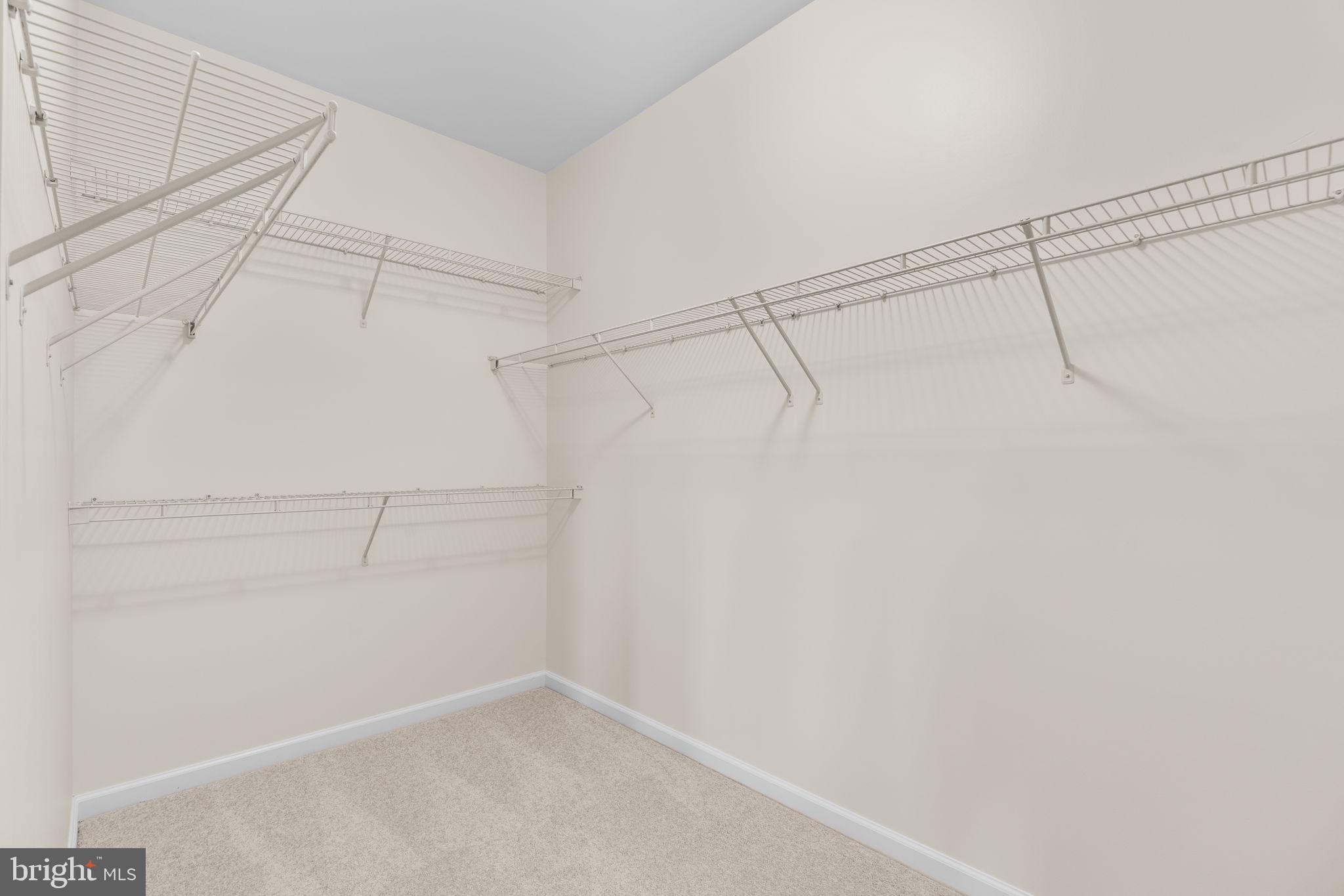 COURTYARDS AT WAVERLY WOODS - Residential