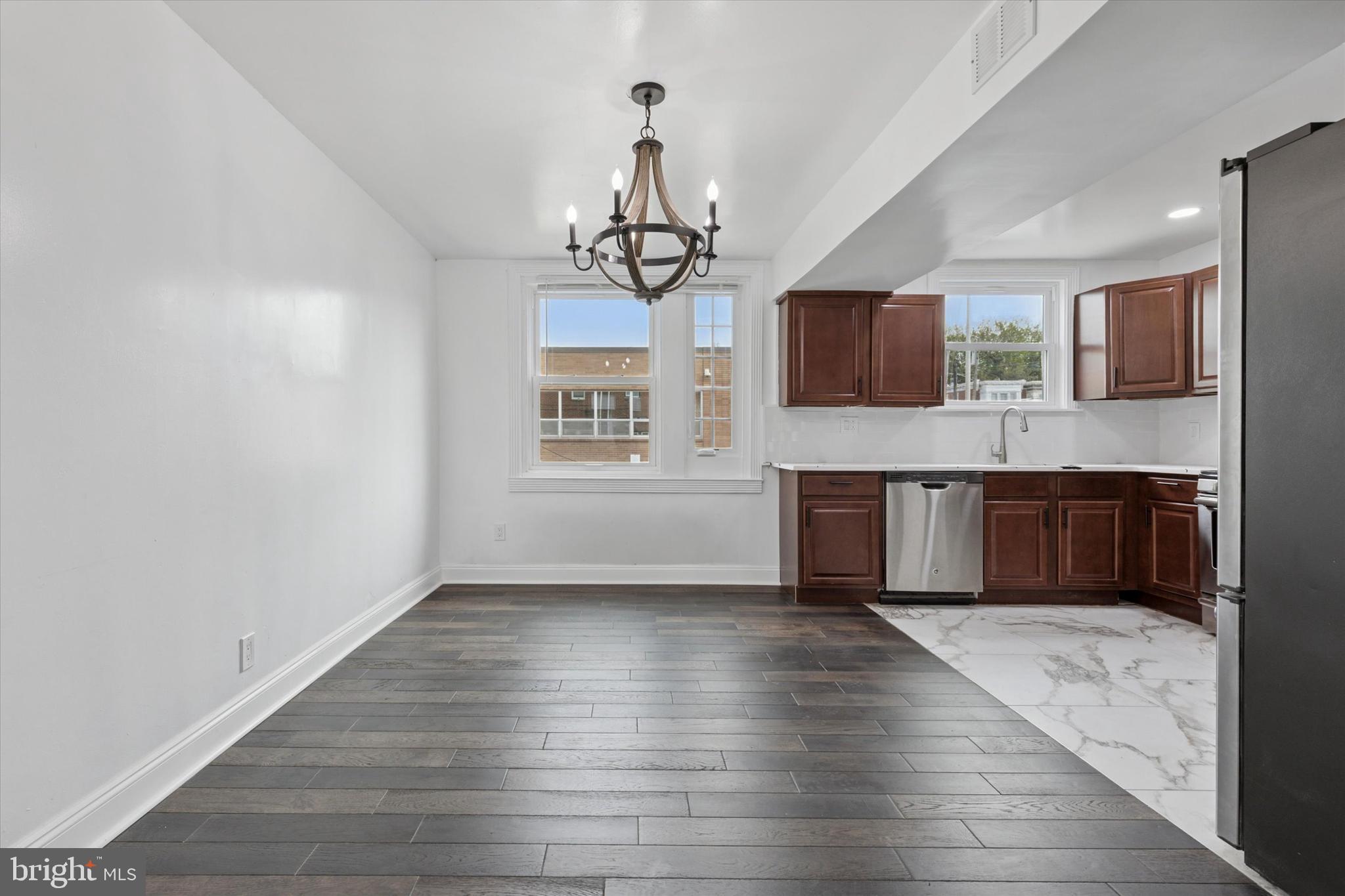 GERMANTOWN (EAST) - Residential