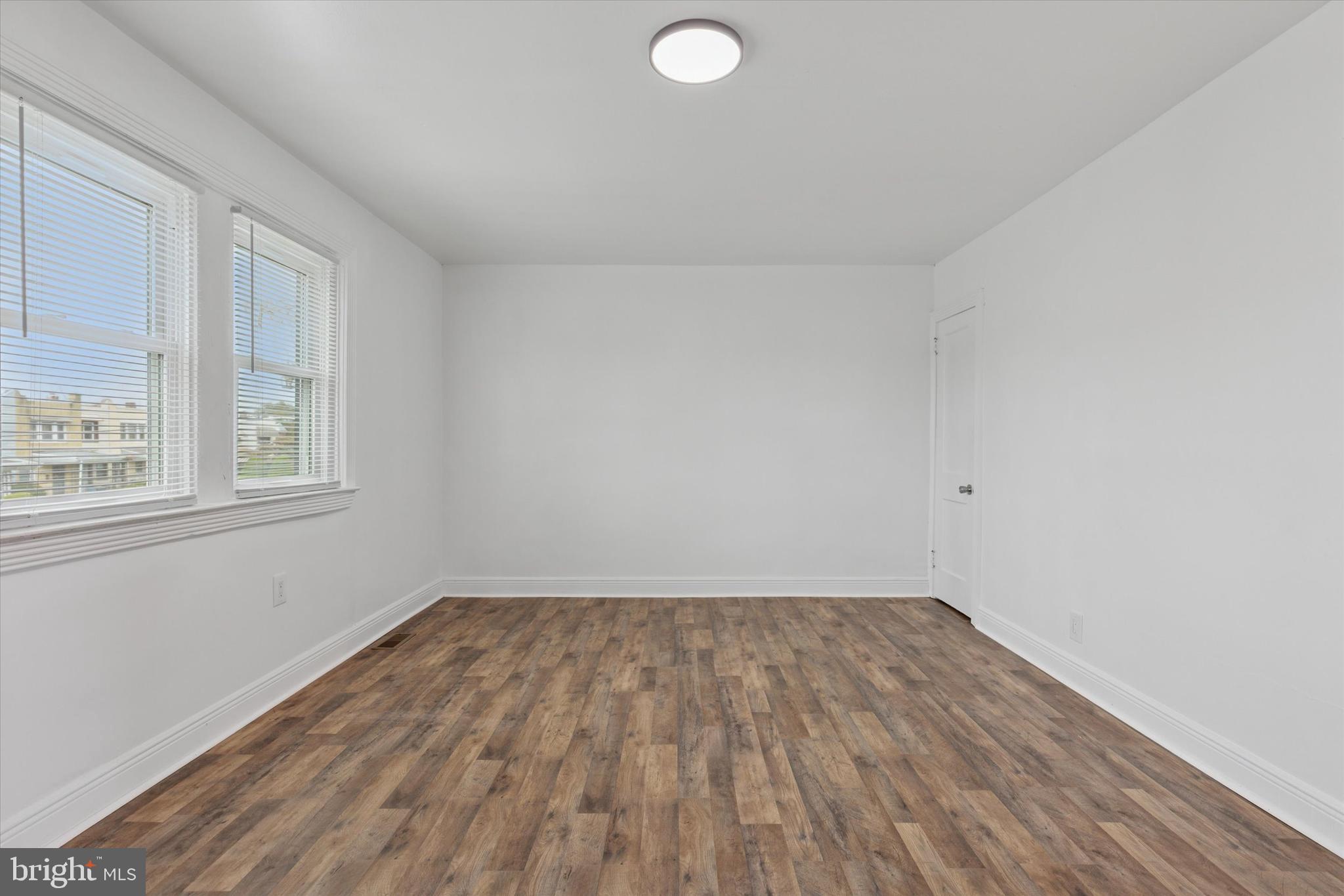 GERMANTOWN (EAST) - Residential