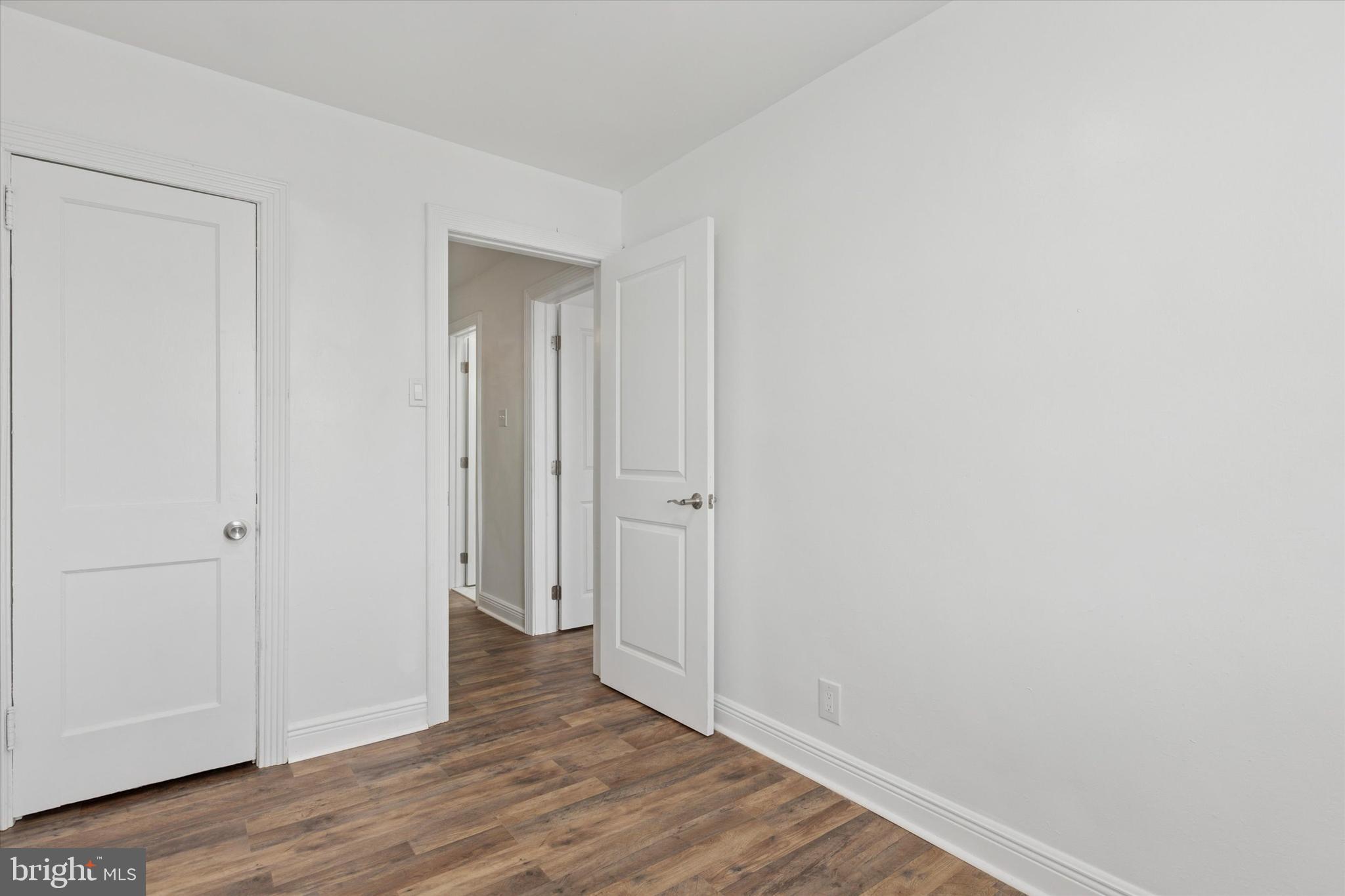 GERMANTOWN (EAST) - Residential