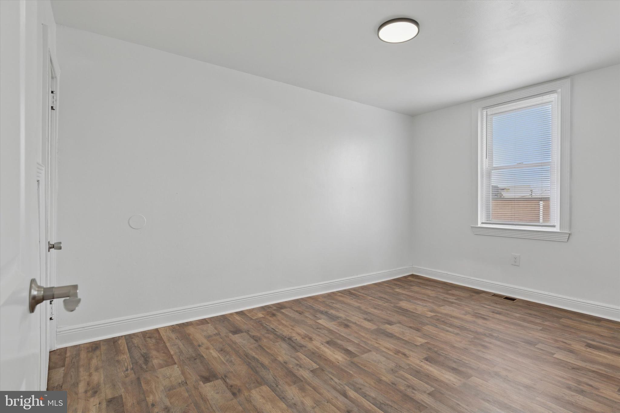 GERMANTOWN (EAST) - Residential