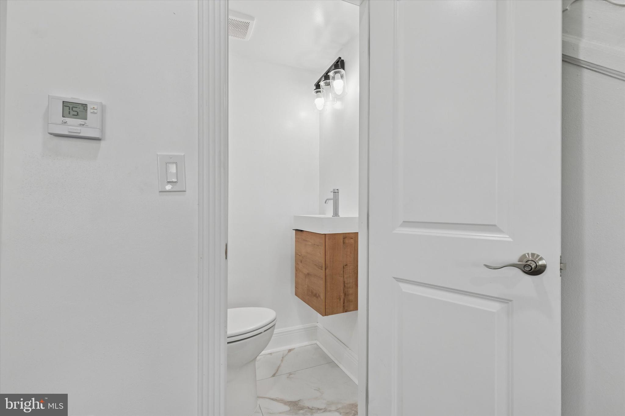 GERMANTOWN (EAST) - Residential