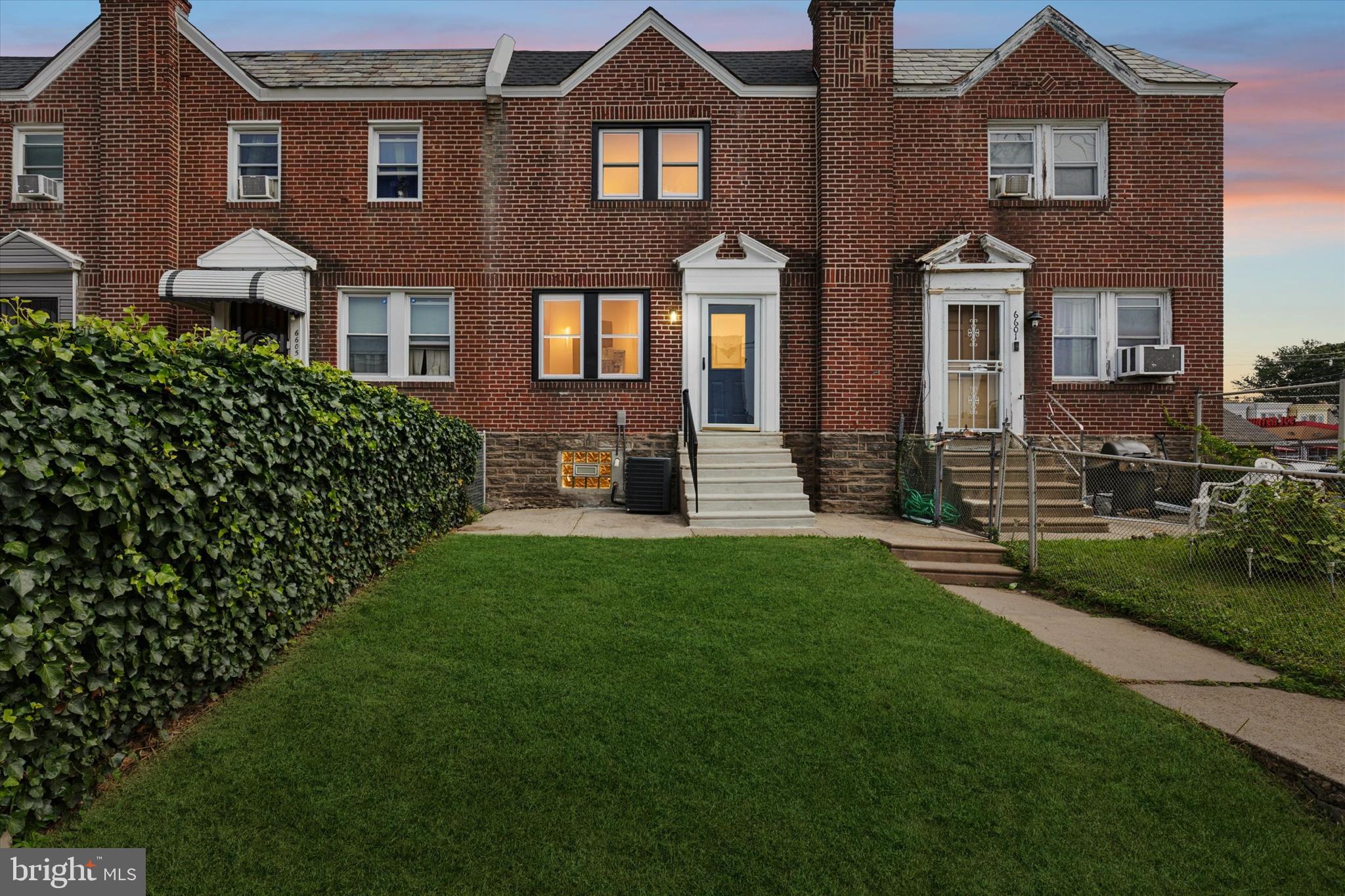 GERMANTOWN (EAST) - Residential