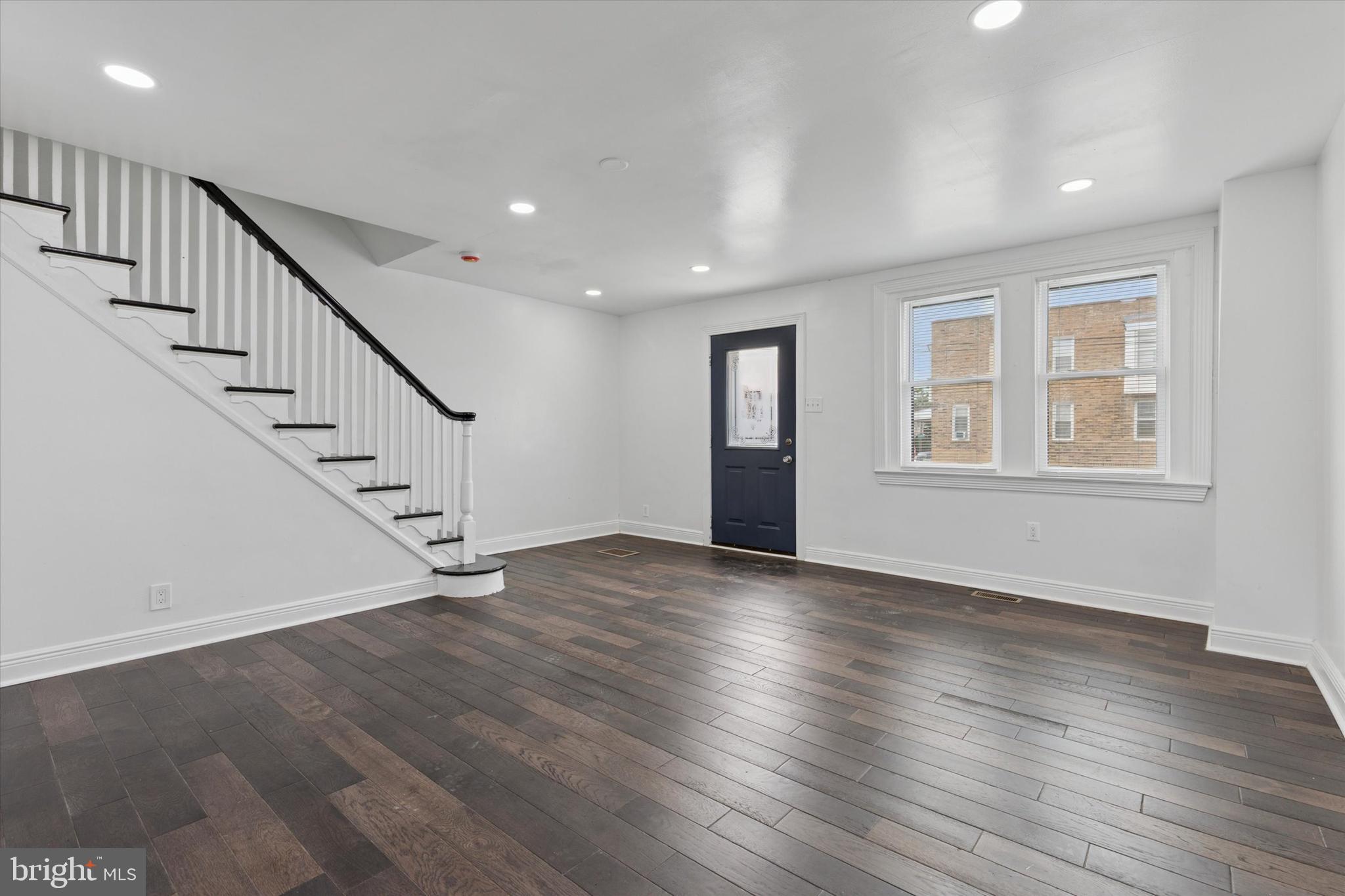 GERMANTOWN (EAST) - Residential