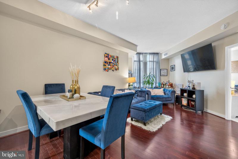 ONE NATIONAL HARBOR CONDOMINIUM - Residential