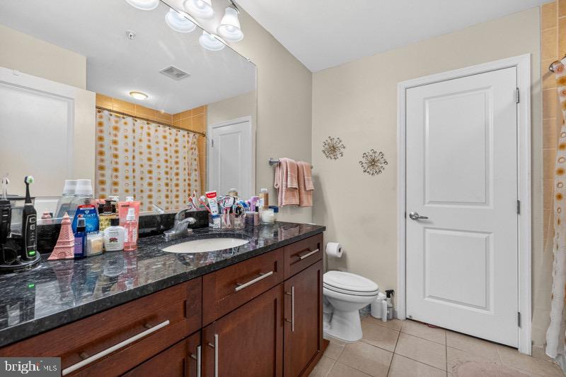 ONE NATIONAL HARBOR CONDOMINIUM - Residential