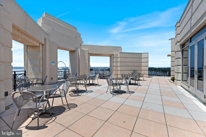 ONE NATIONAL HARBOR CONDOMINIUM - Residential