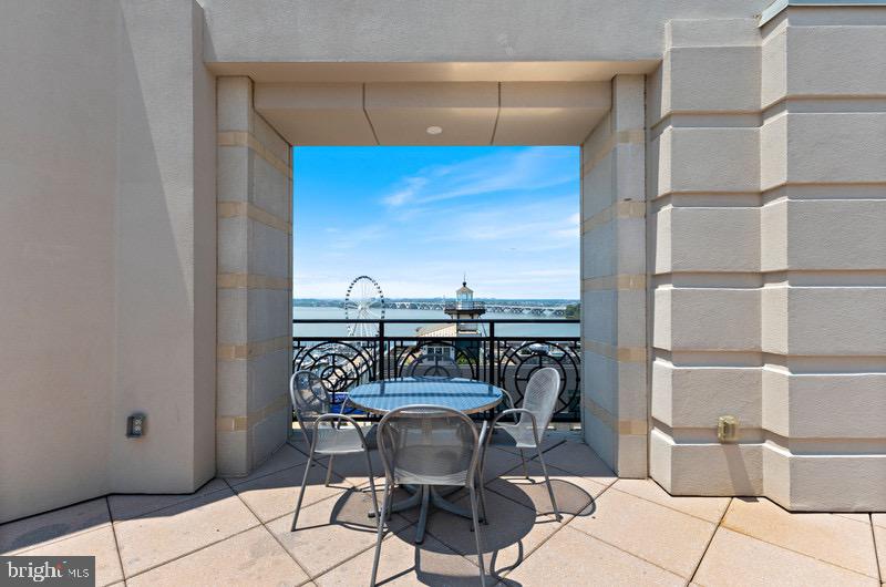 ONE NATIONAL HARBOR CONDOMINIUM - Residential