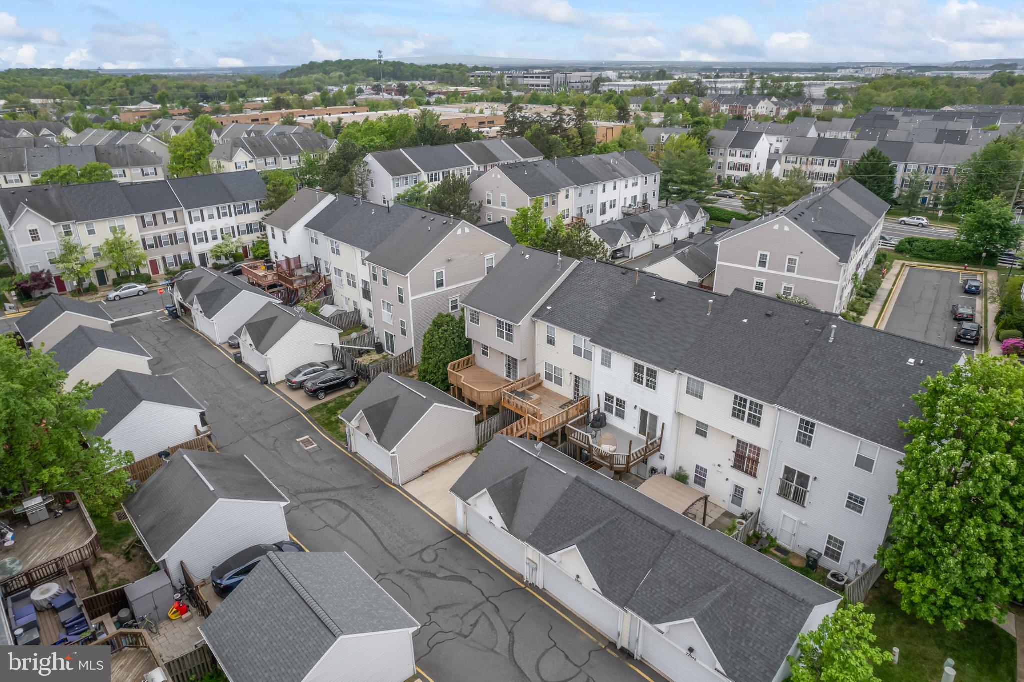 GROVEWOOD - Residential