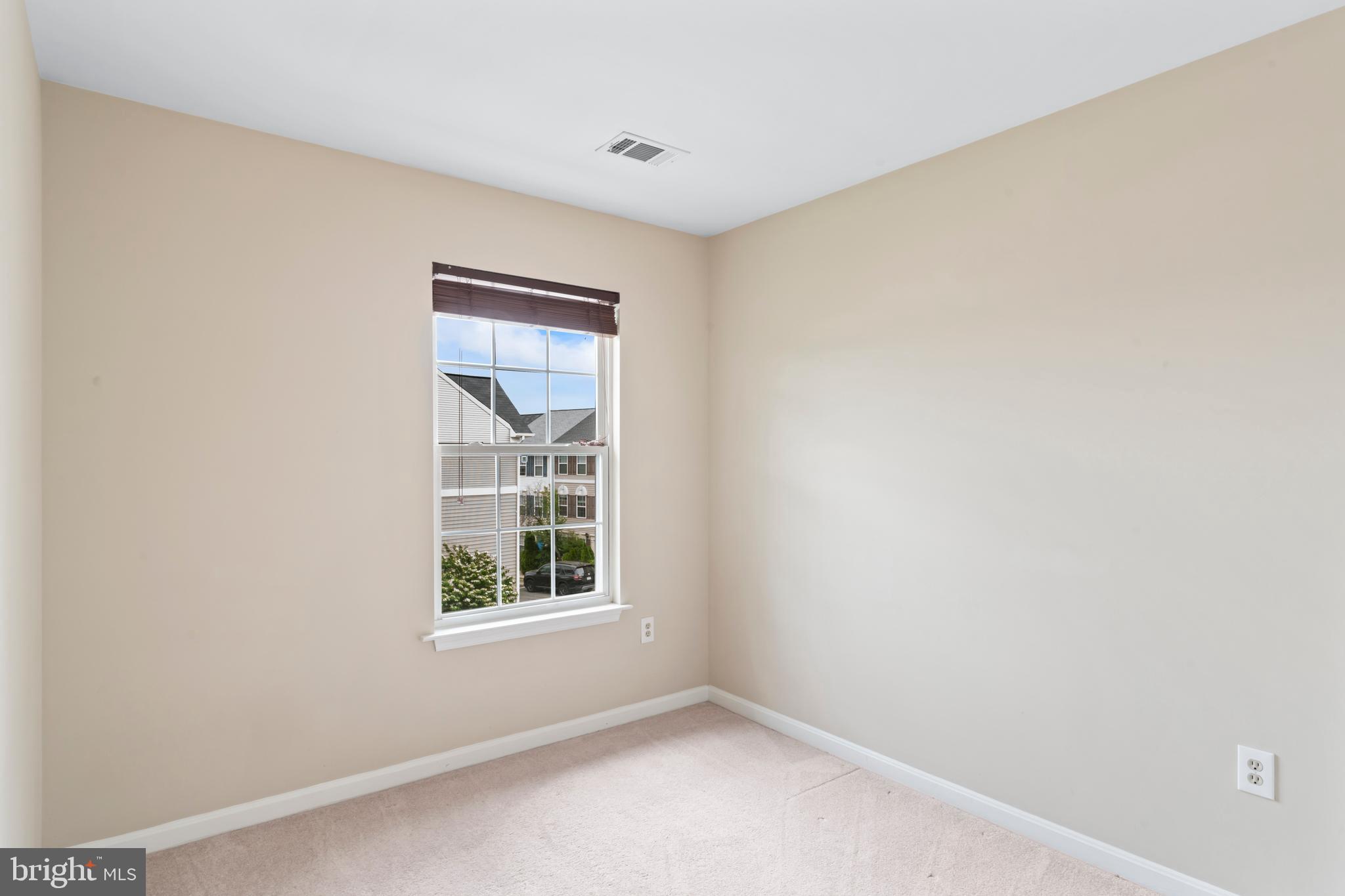 GROVEWOOD - Residential