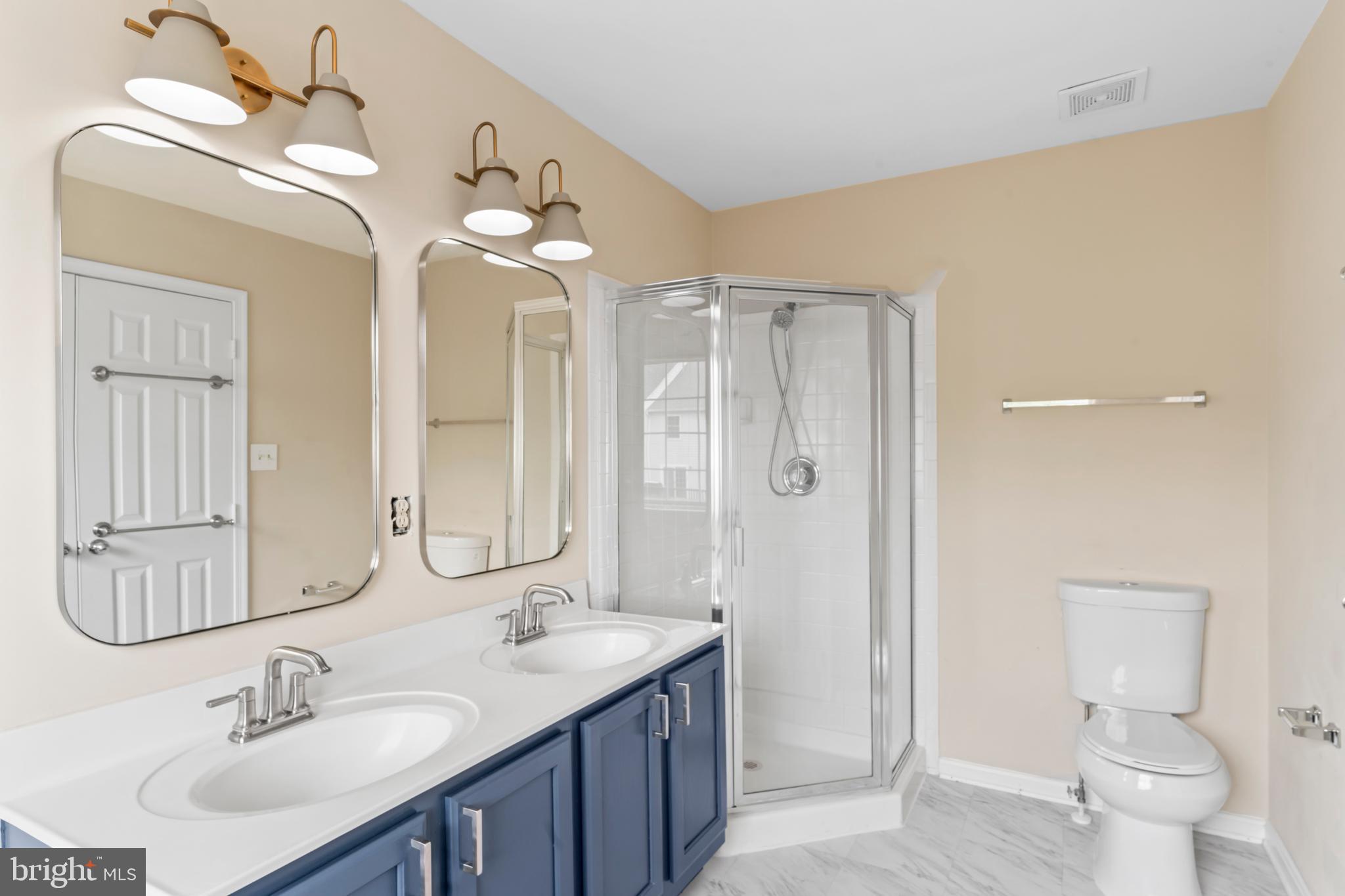 GROVEWOOD - Residential