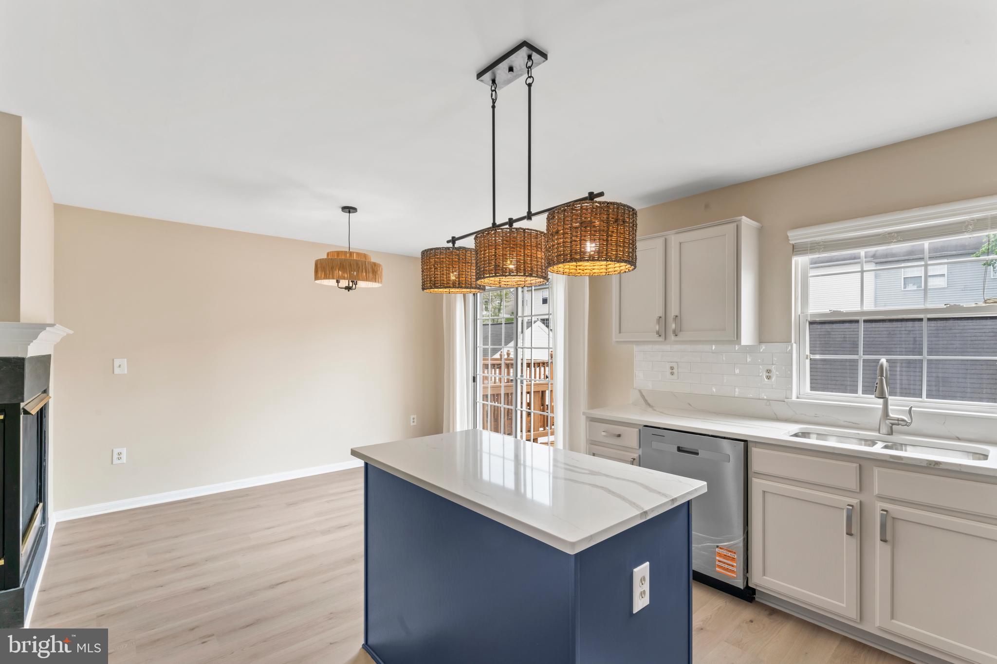 GROVEWOOD - Residential