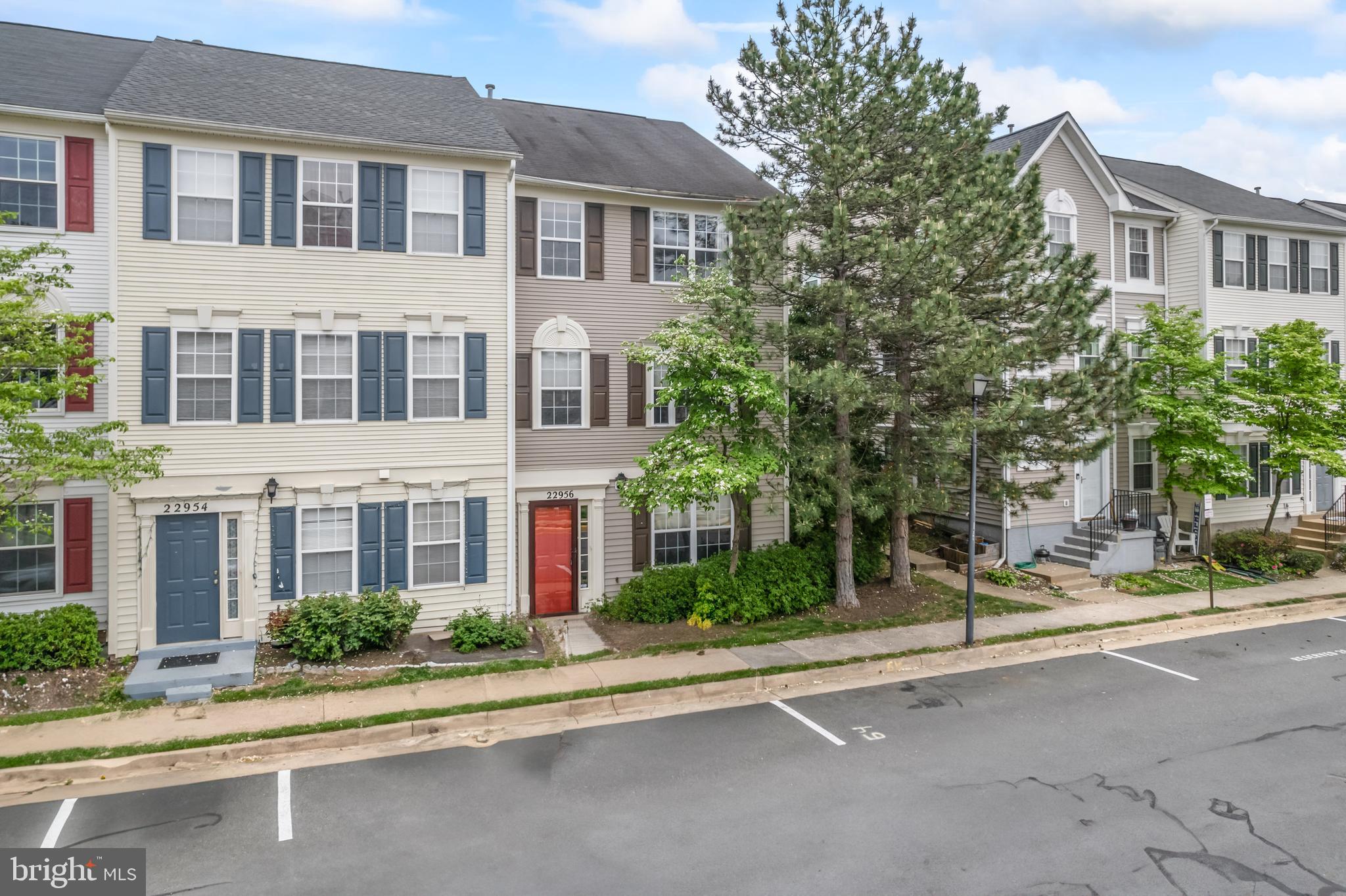 GROVEWOOD - Residential