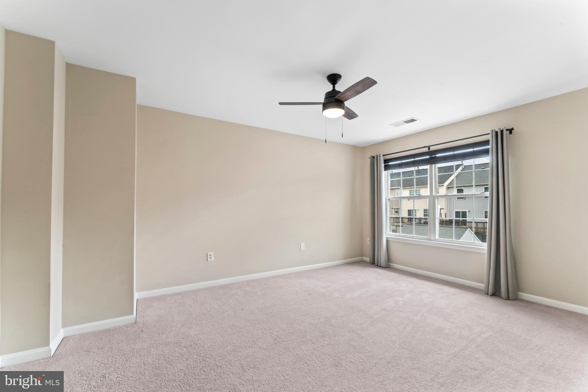 GROVEWOOD - Residential