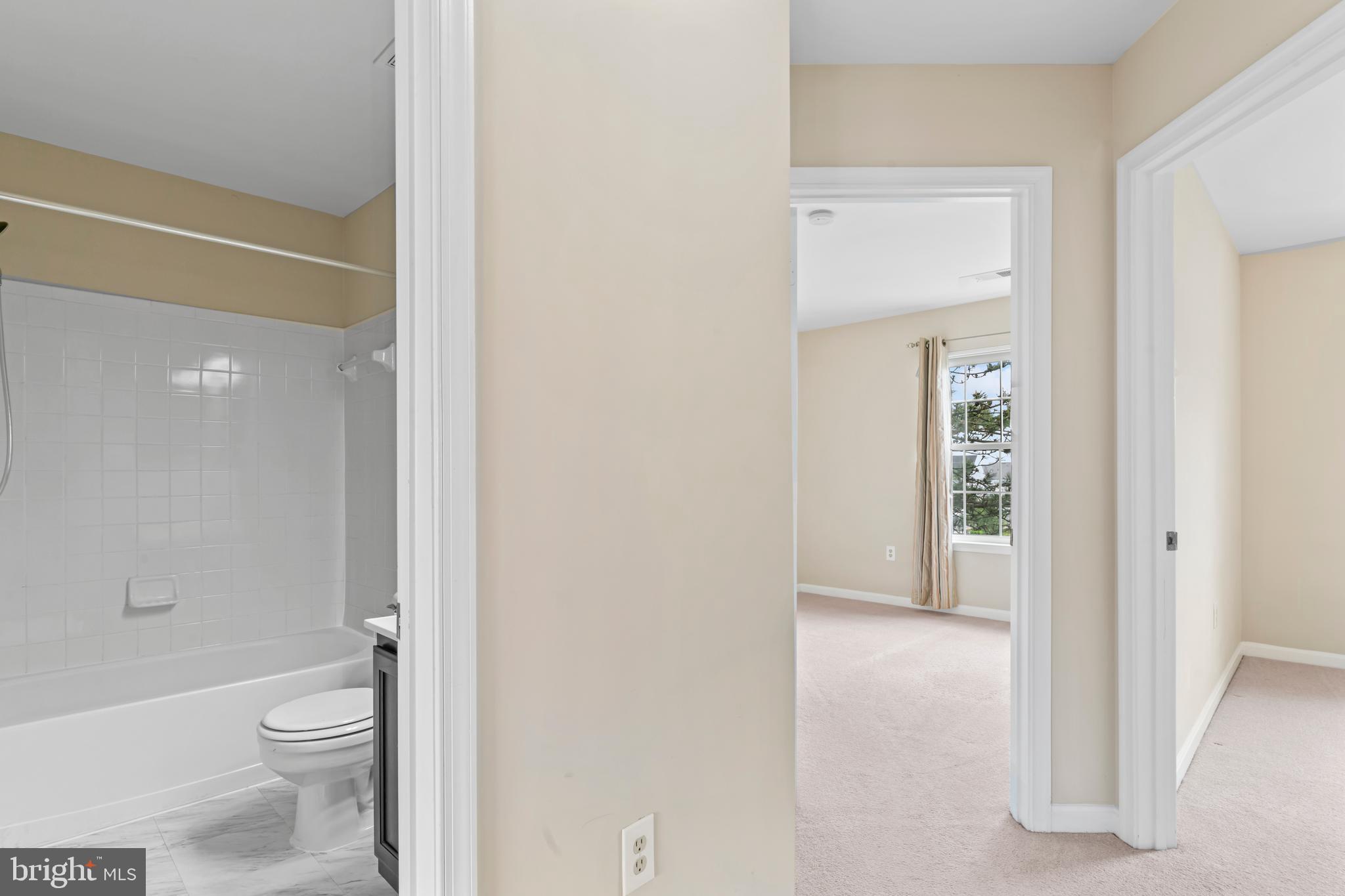 GROVEWOOD - Residential