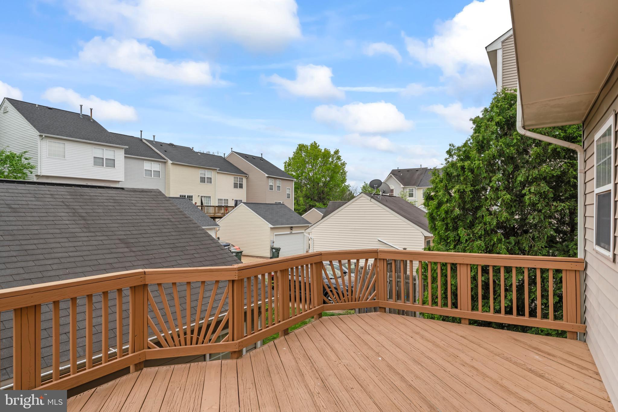 GROVEWOOD - Residential