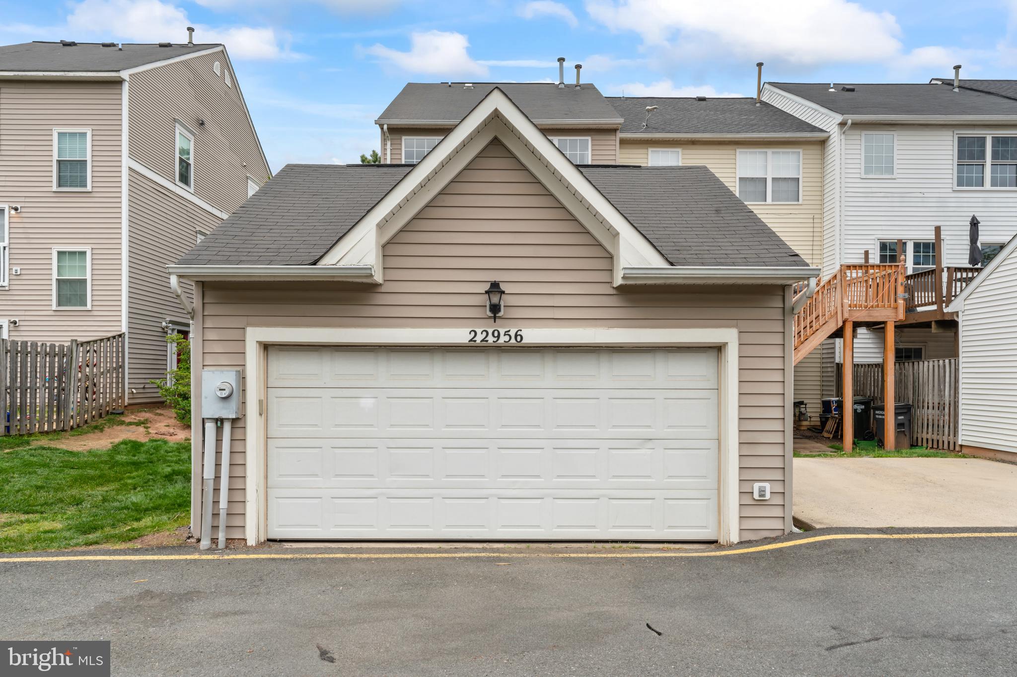 GROVEWOOD - Residential