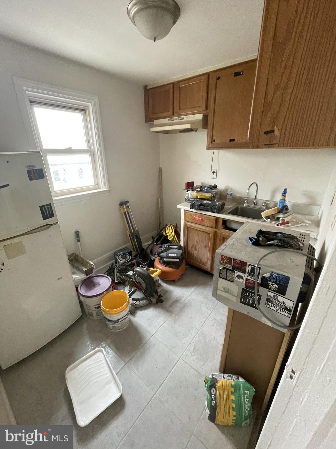 100 WILLOW SPRING ROAD