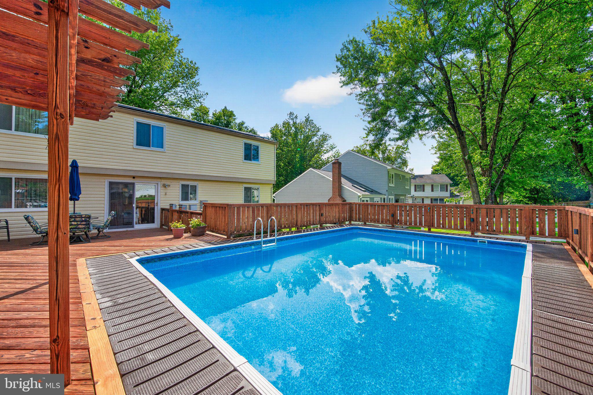 4421 MORNINGWOOD DRIVE