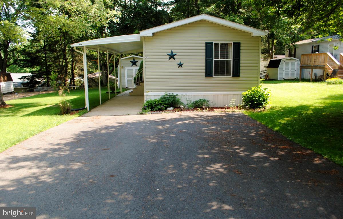 TAMARACK - Residential