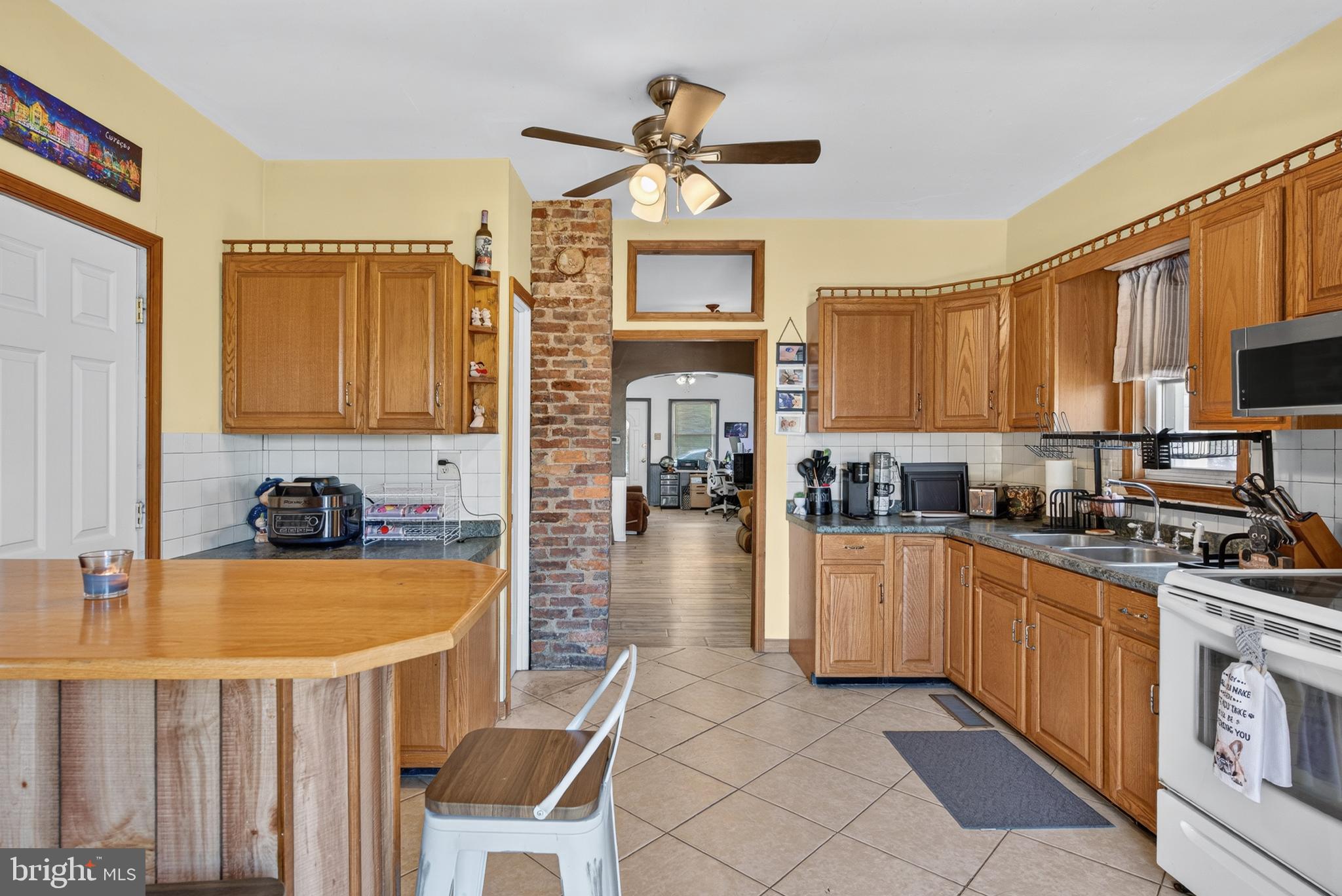 2924 HANOVER PIKE