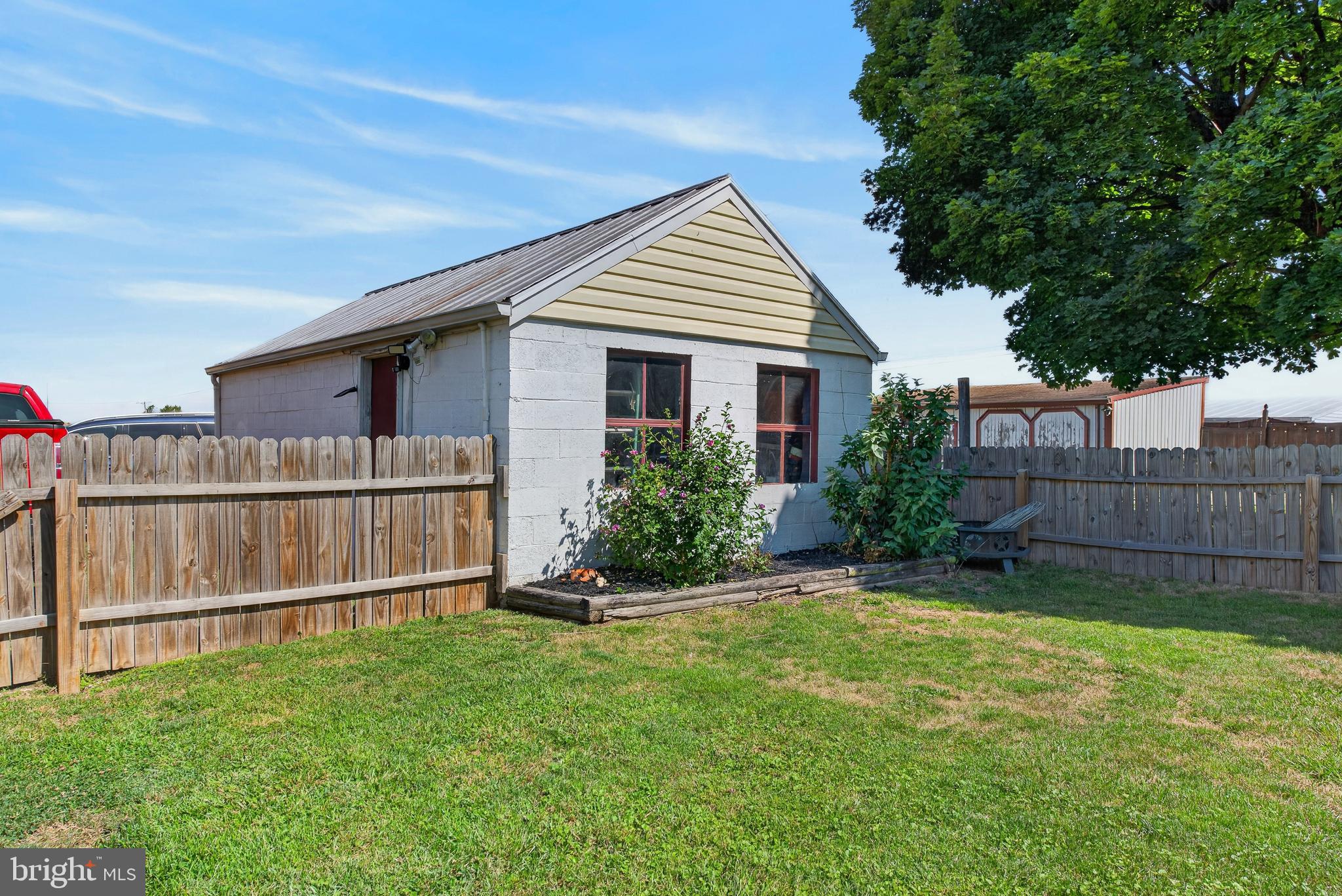 2924 HANOVER PIKE